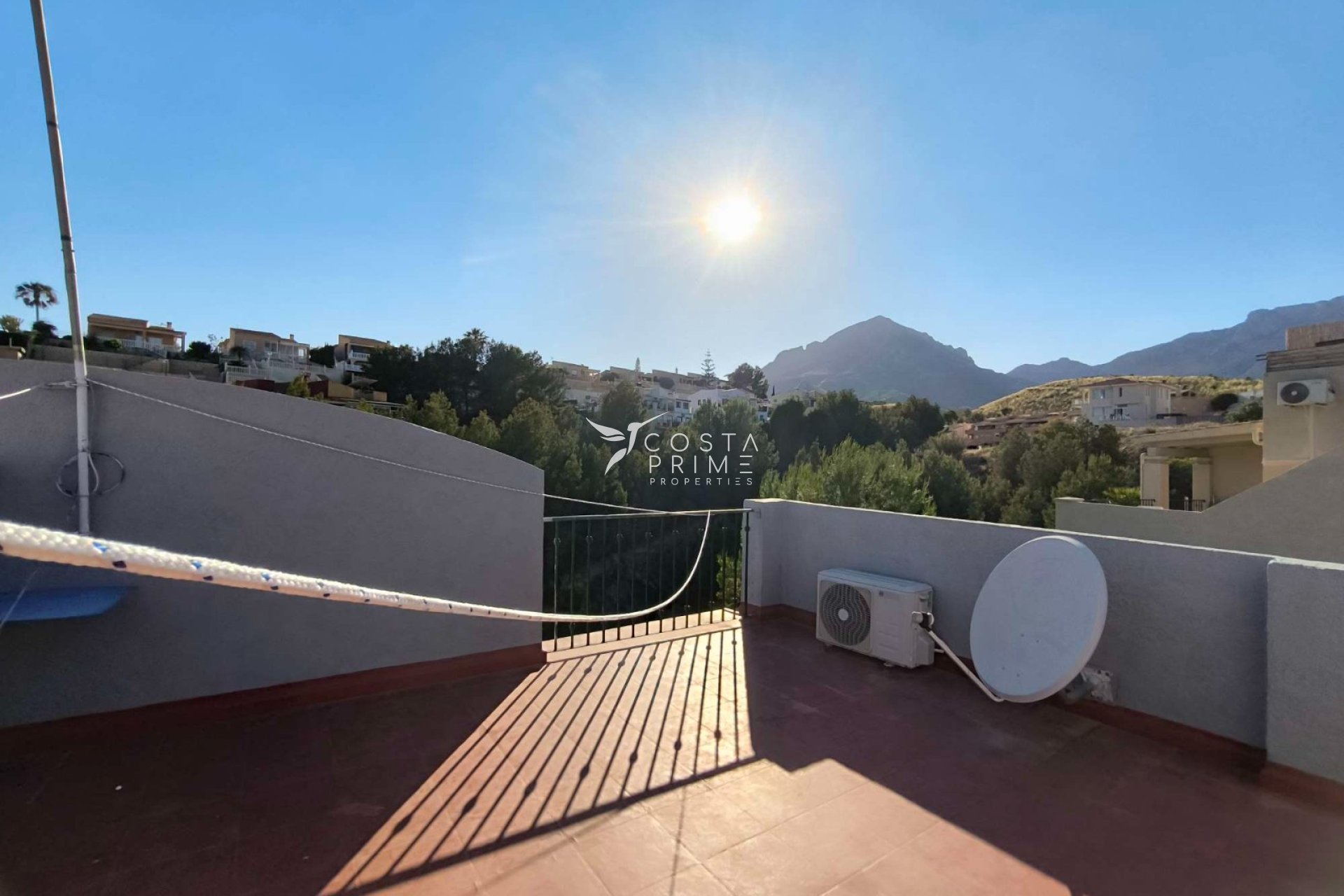 Resale - Townhouse / Semi - La Nucía