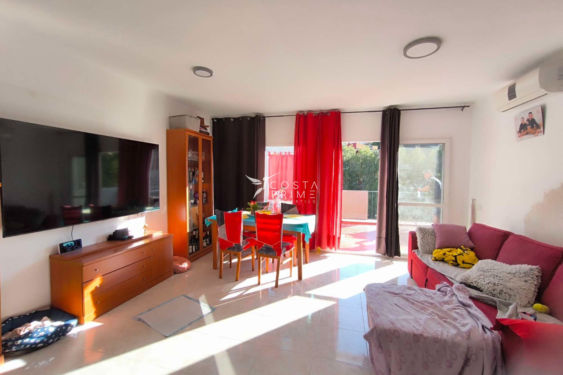 Resale - Townhouse / Semi - La Nucía