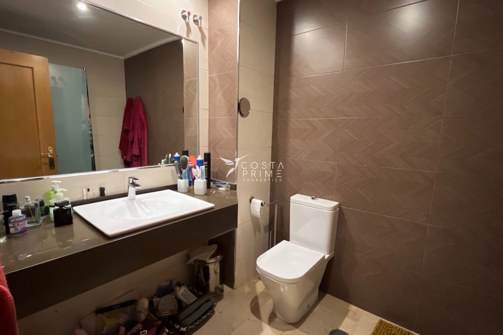 Resale - Townhouse / Semi - La Nucía