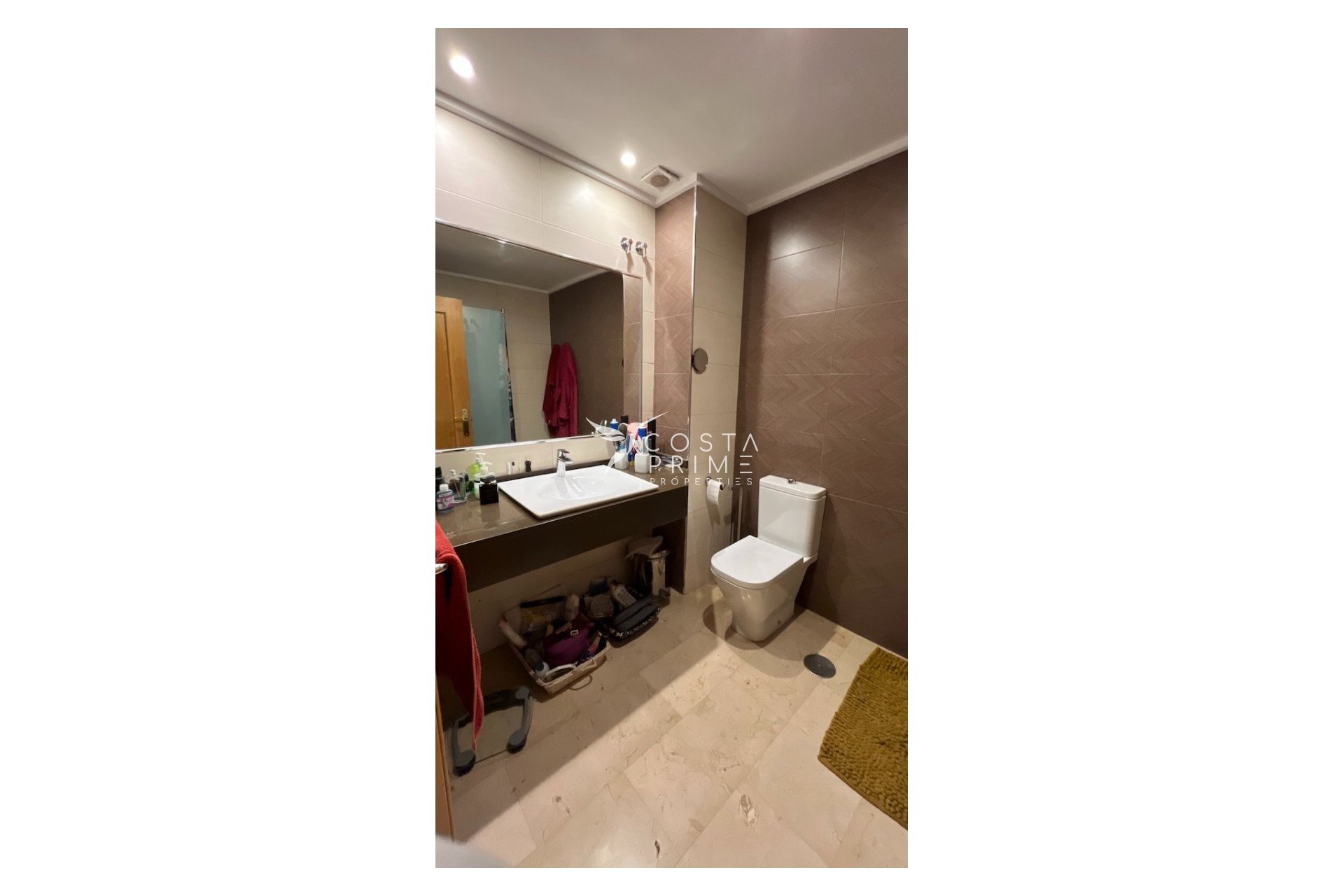 Resale - Townhouse / Semi - La Nucía