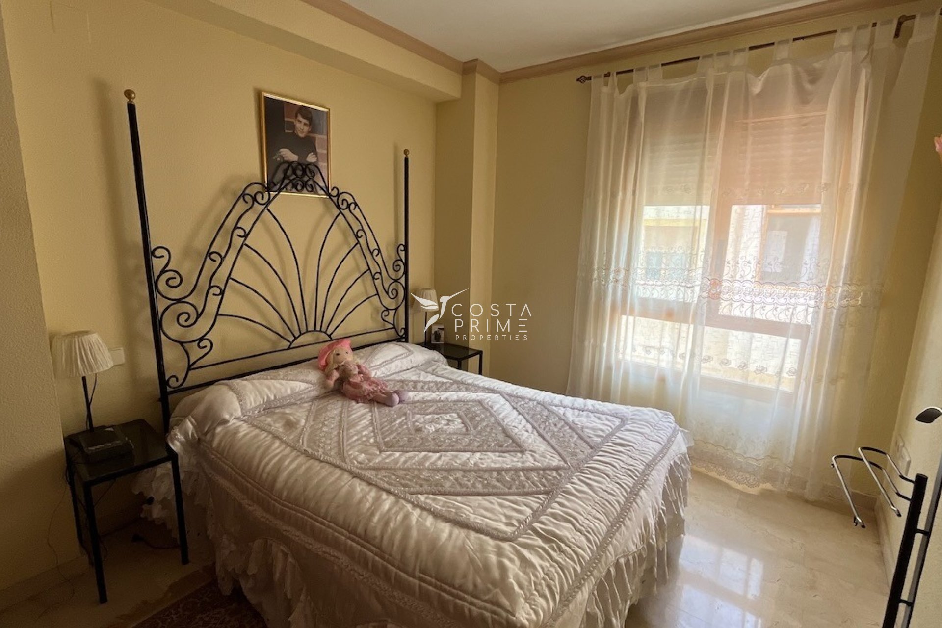 Resale - Townhouse / Semi - La Nucía