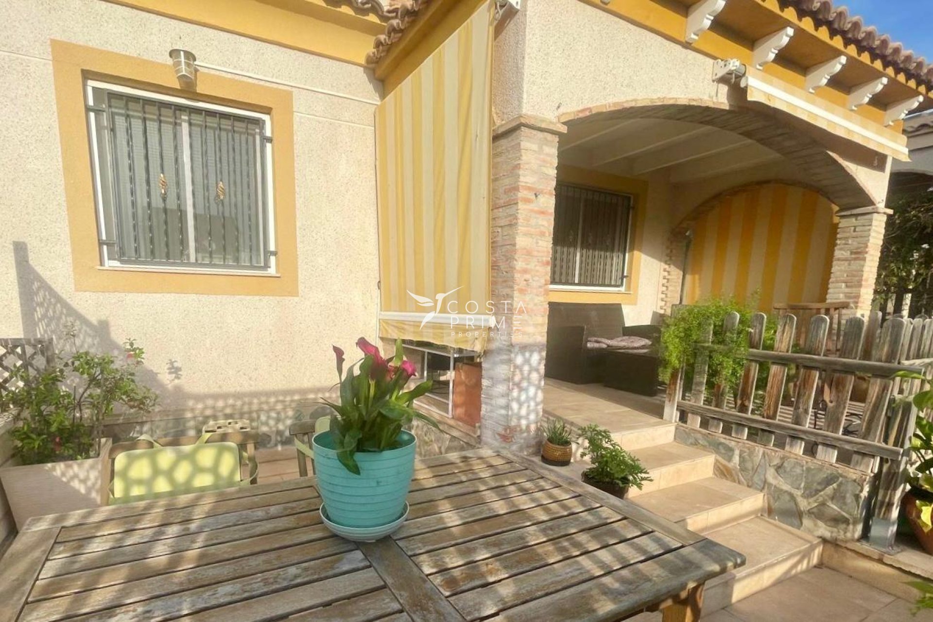 Resale - Townhouse / Semi - Polop