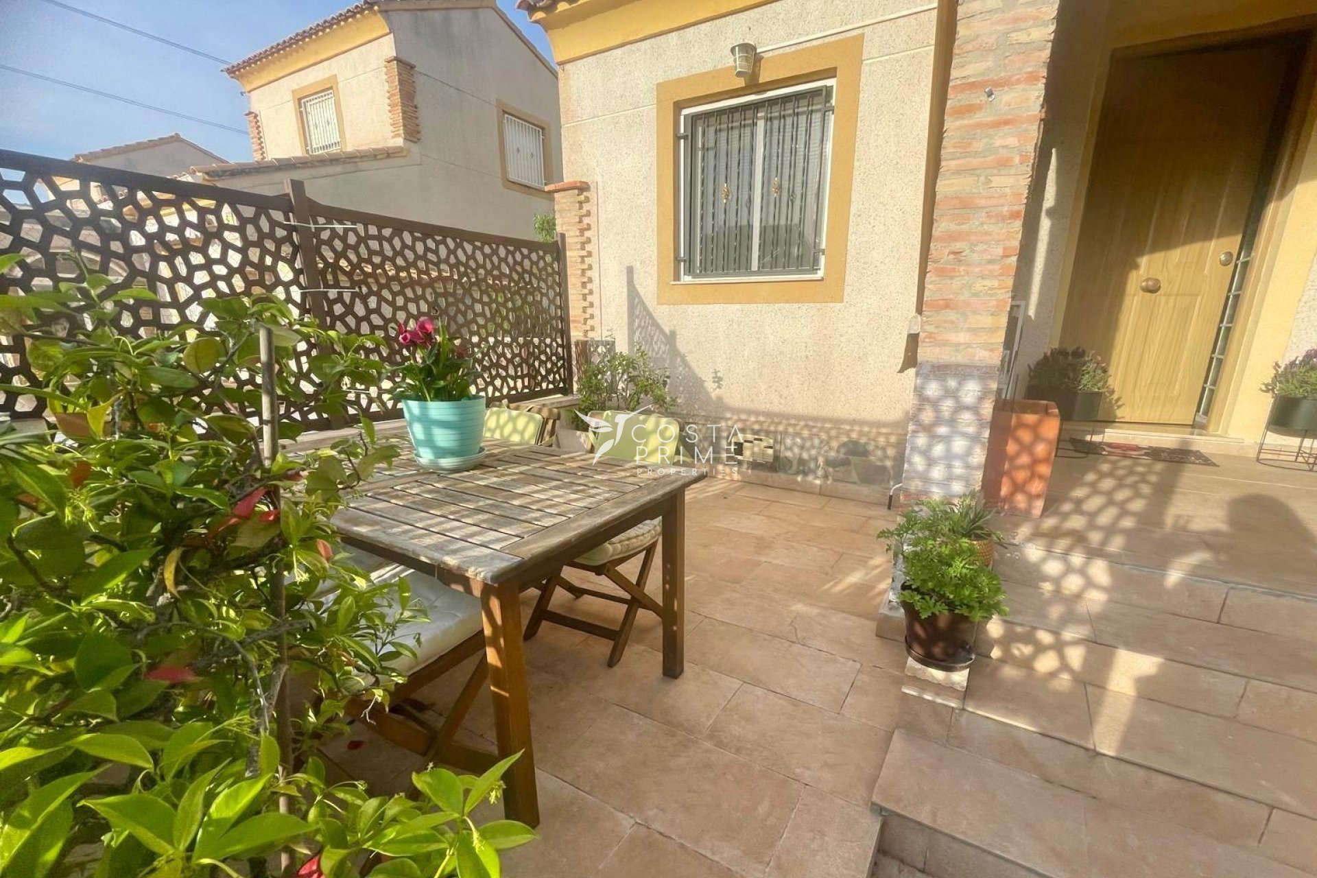 Resale - Townhouse / Semi - Polop