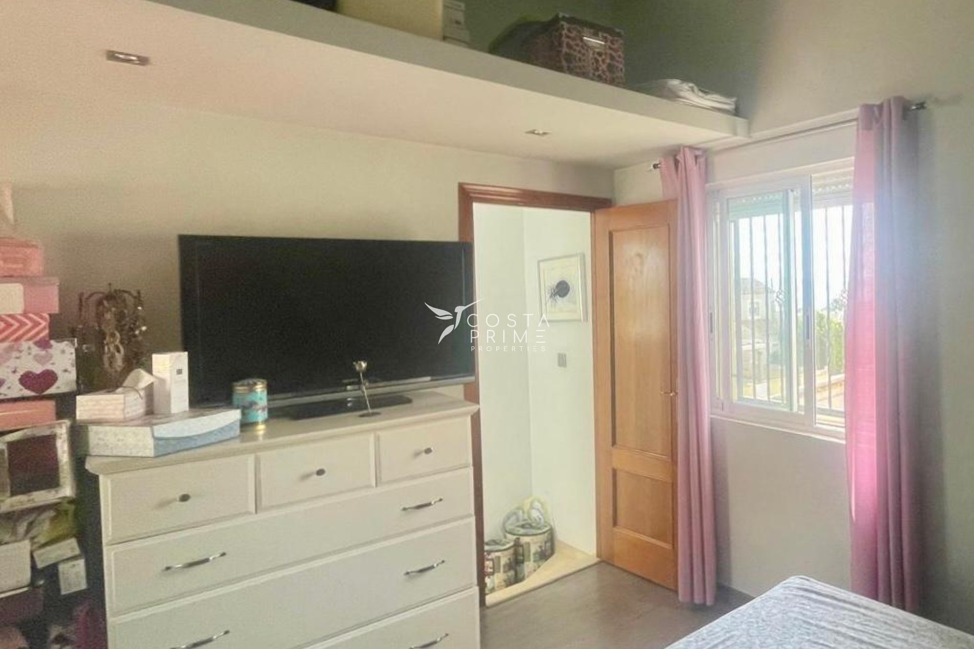 Resale - Townhouse / Semi - Polop