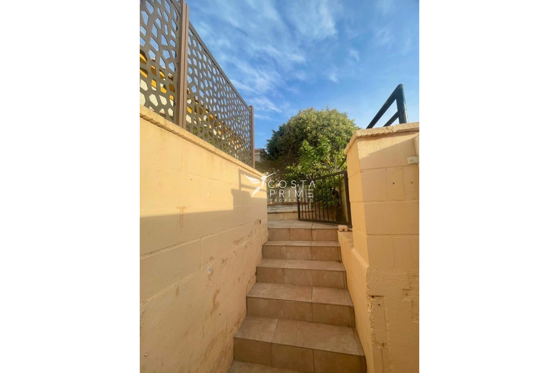 Resale - Townhouse / Semi - Polop