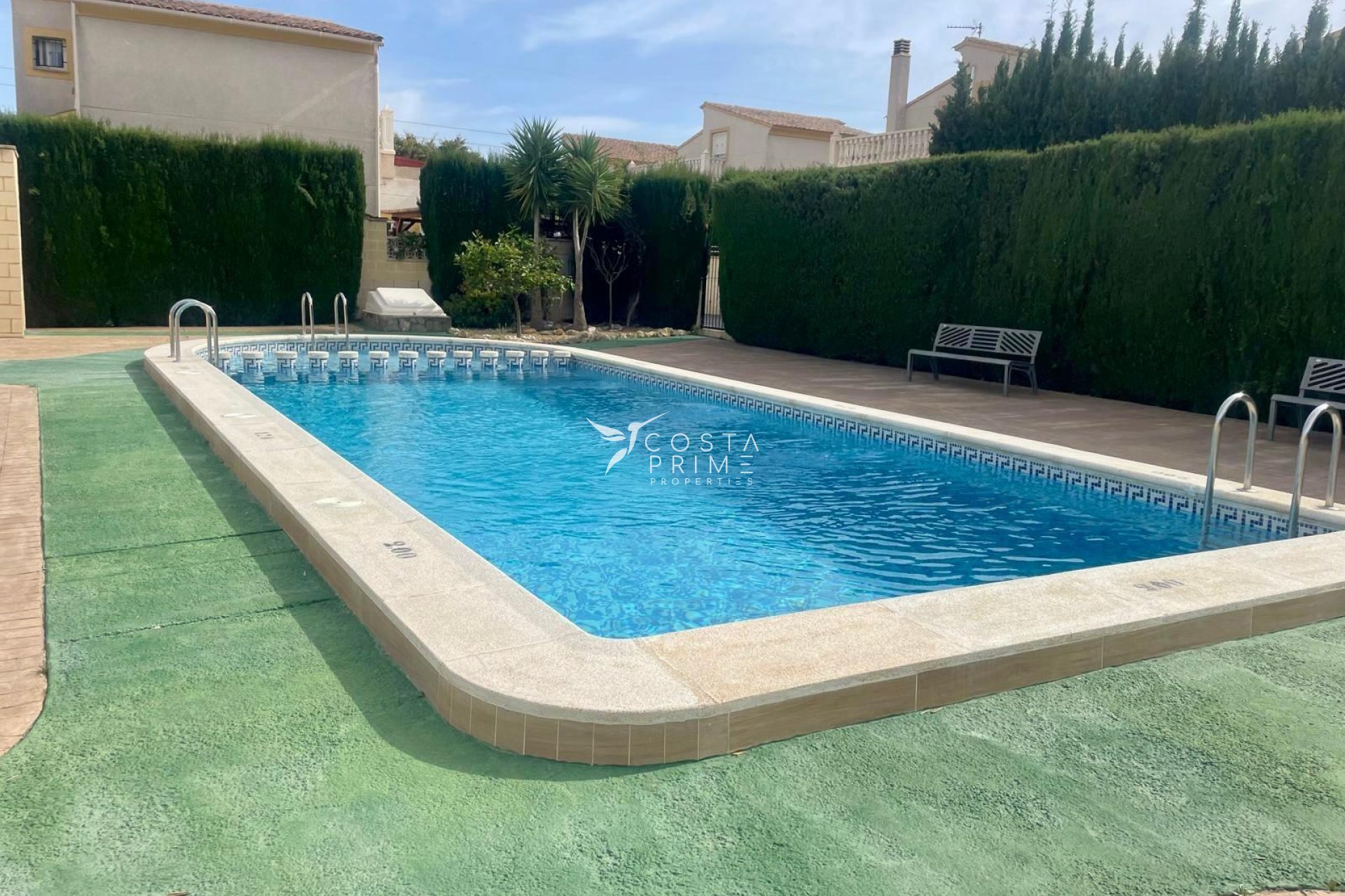 Resale - Townhouse / Semi - Polop