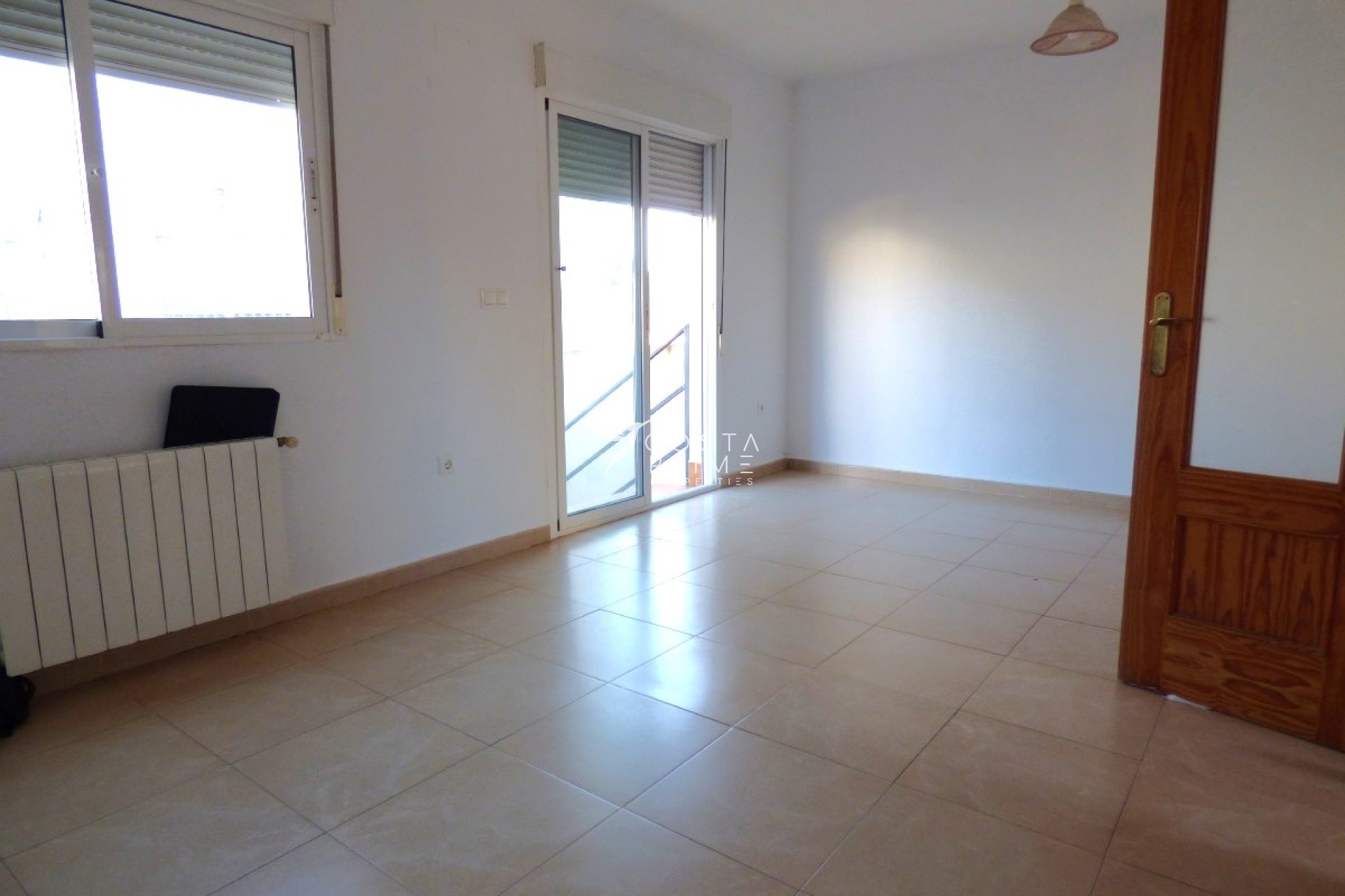 Resale - Townhouse / Semi - Polop