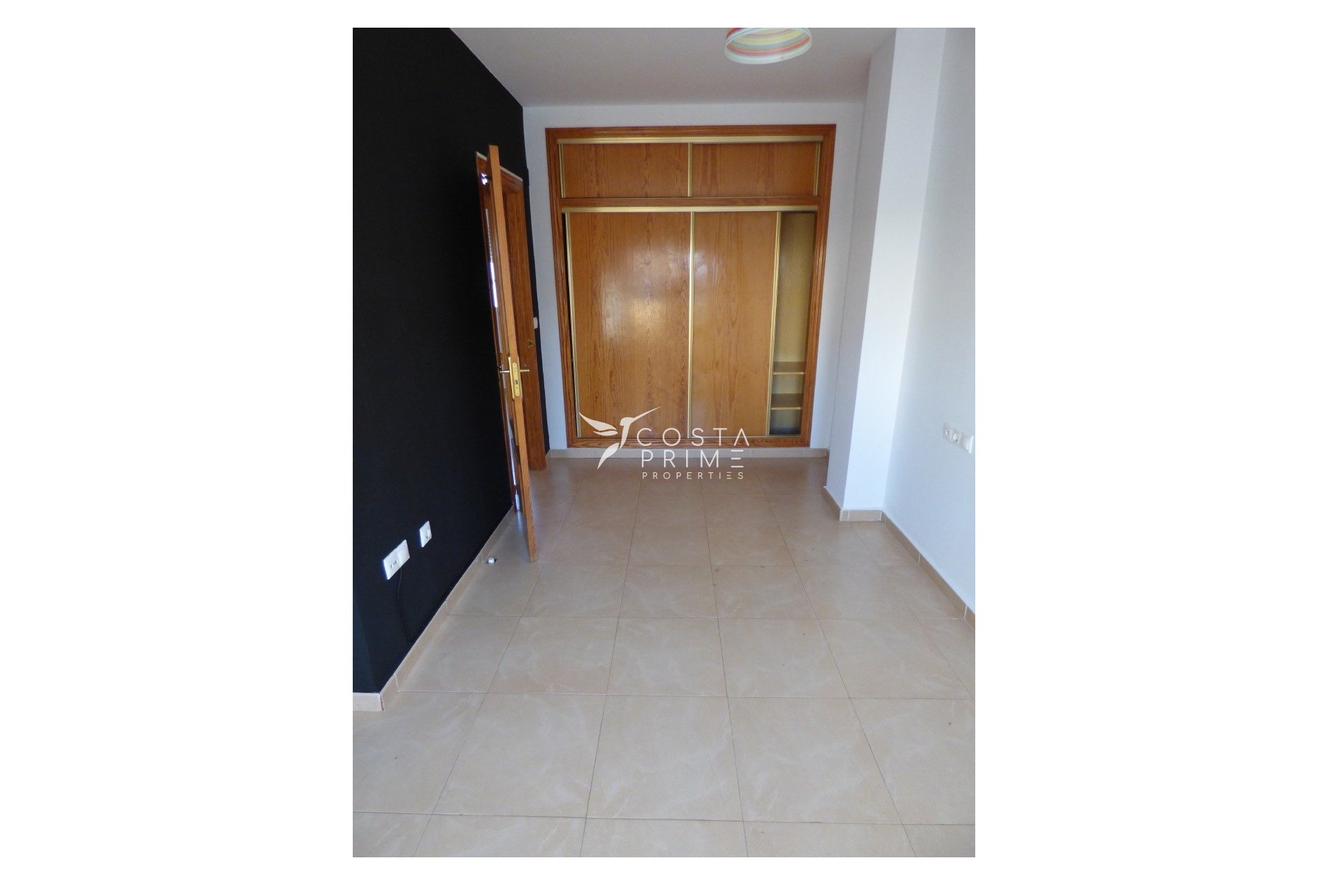 Resale - Townhouse / Semi - Polop