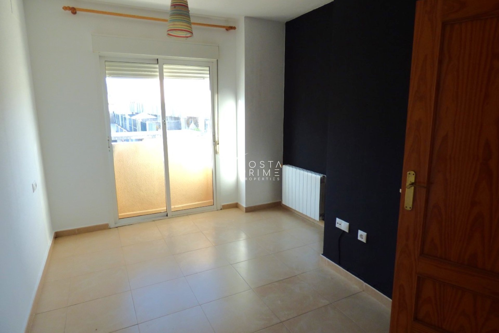 Resale - Townhouse / Semi - Polop