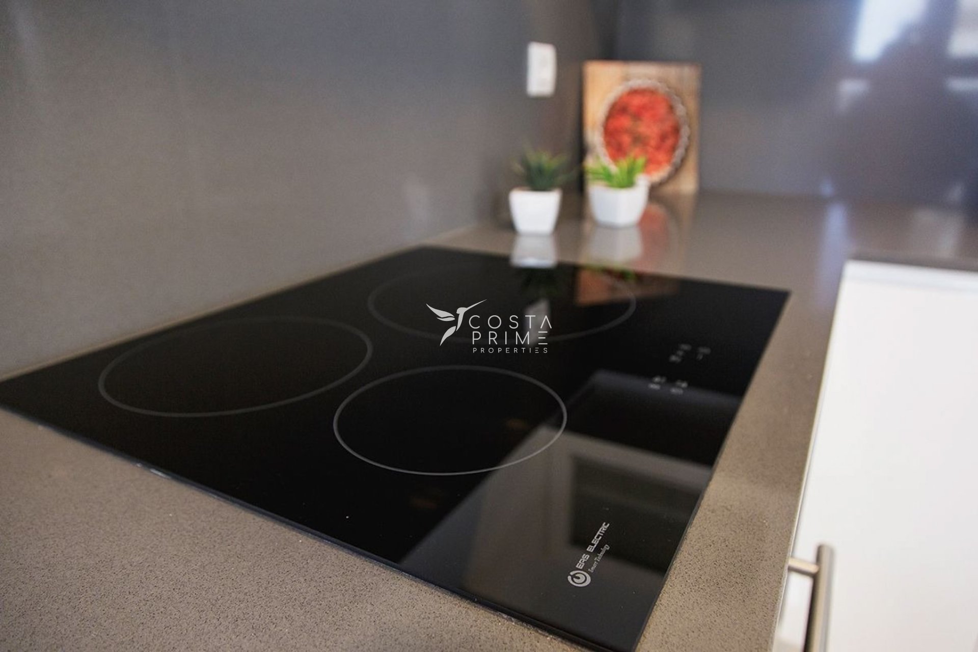 Resale - Townhouse / Semi - Polop