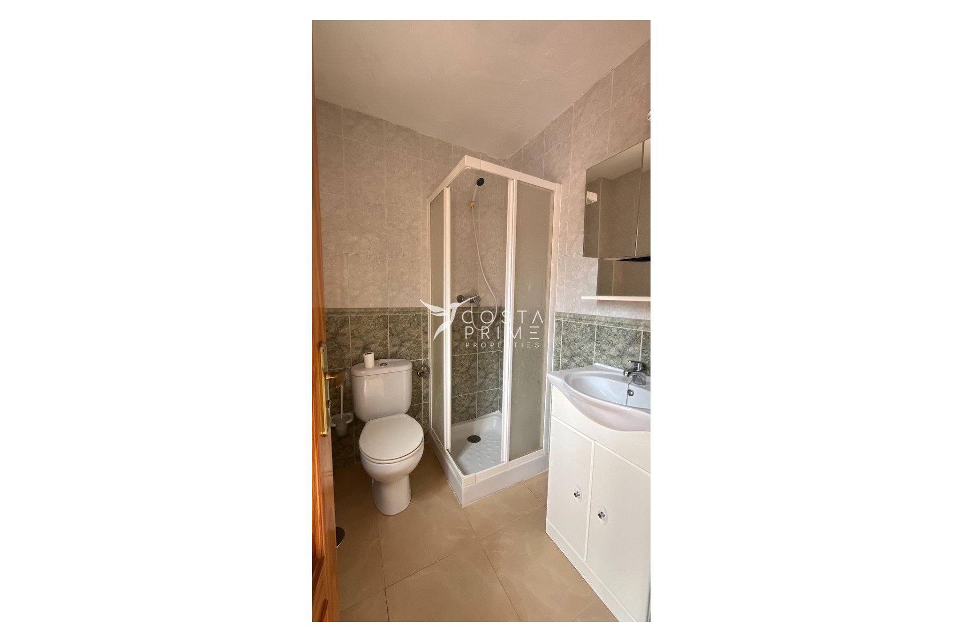 Resale - Townhouse / Semi - Polop