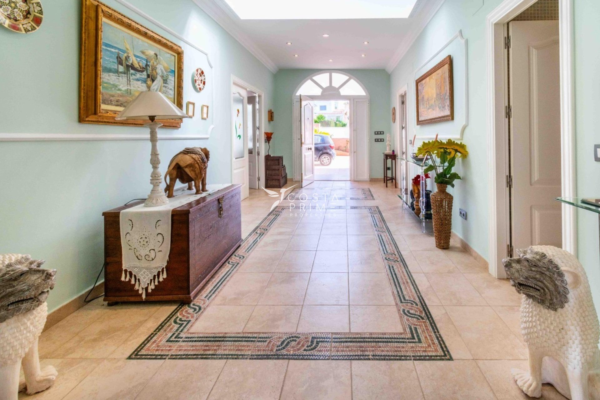 Resale - Villa  - Albir