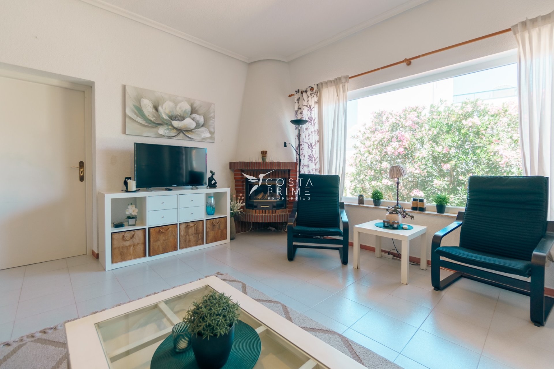 Resale - Villa  - Albir
