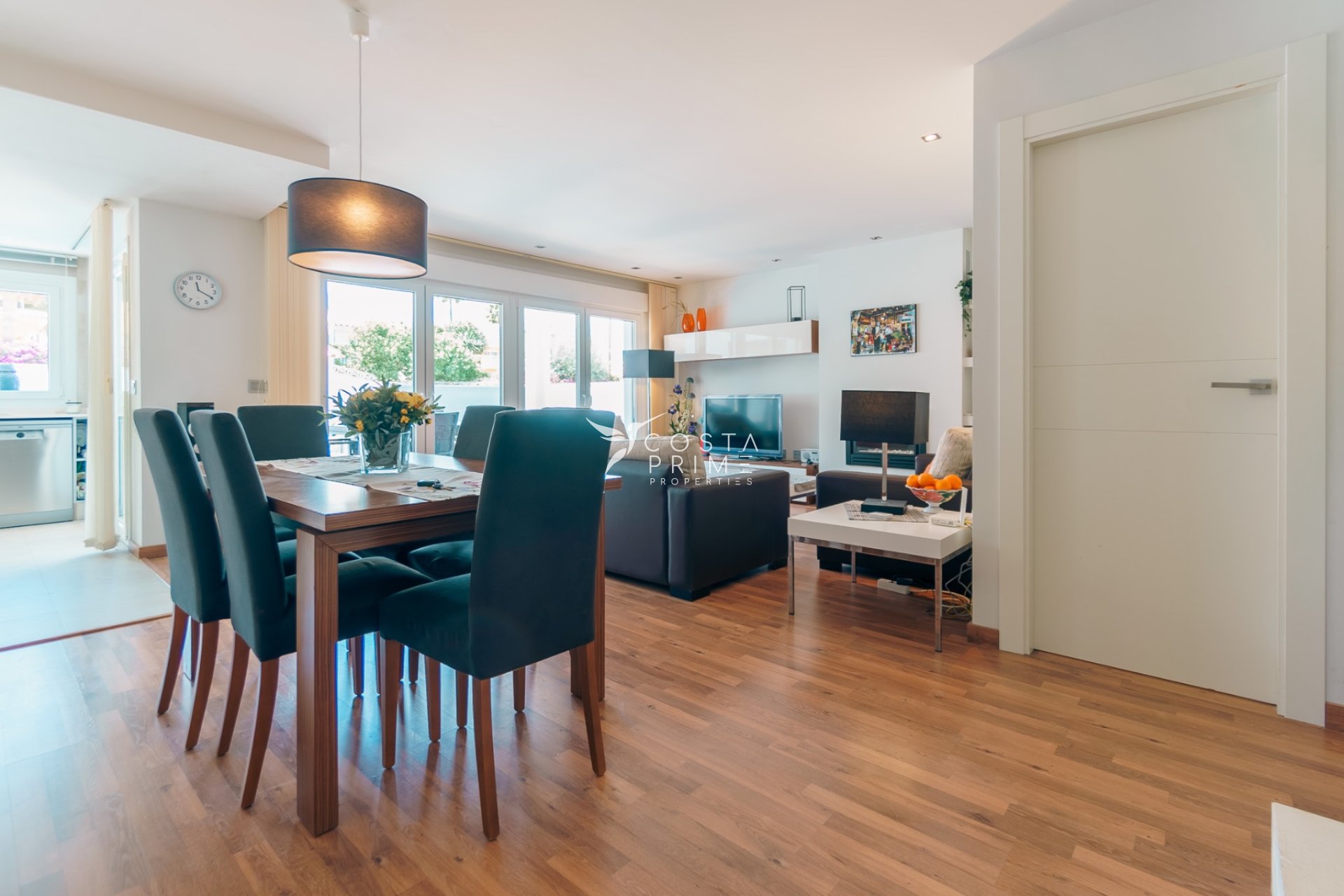 Resale - Villa  - Albir