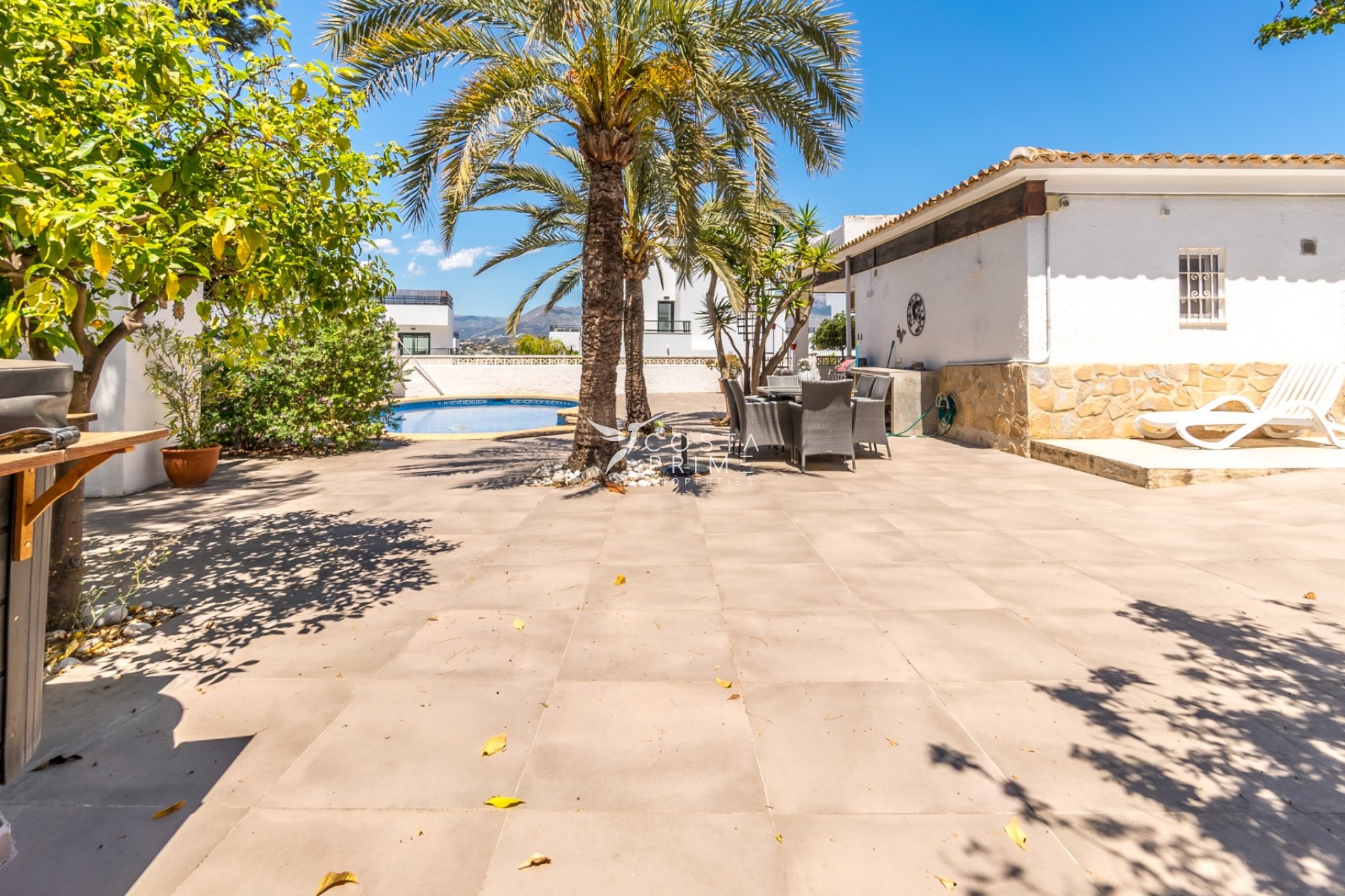 Resale - Villa  - Albir