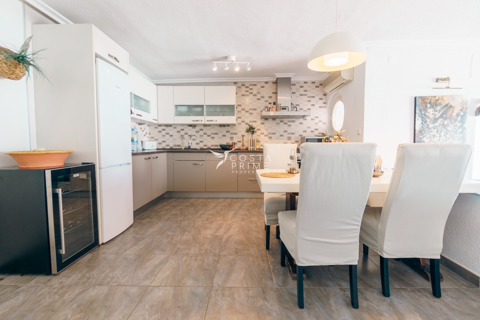 Resale - Villa  - Albir