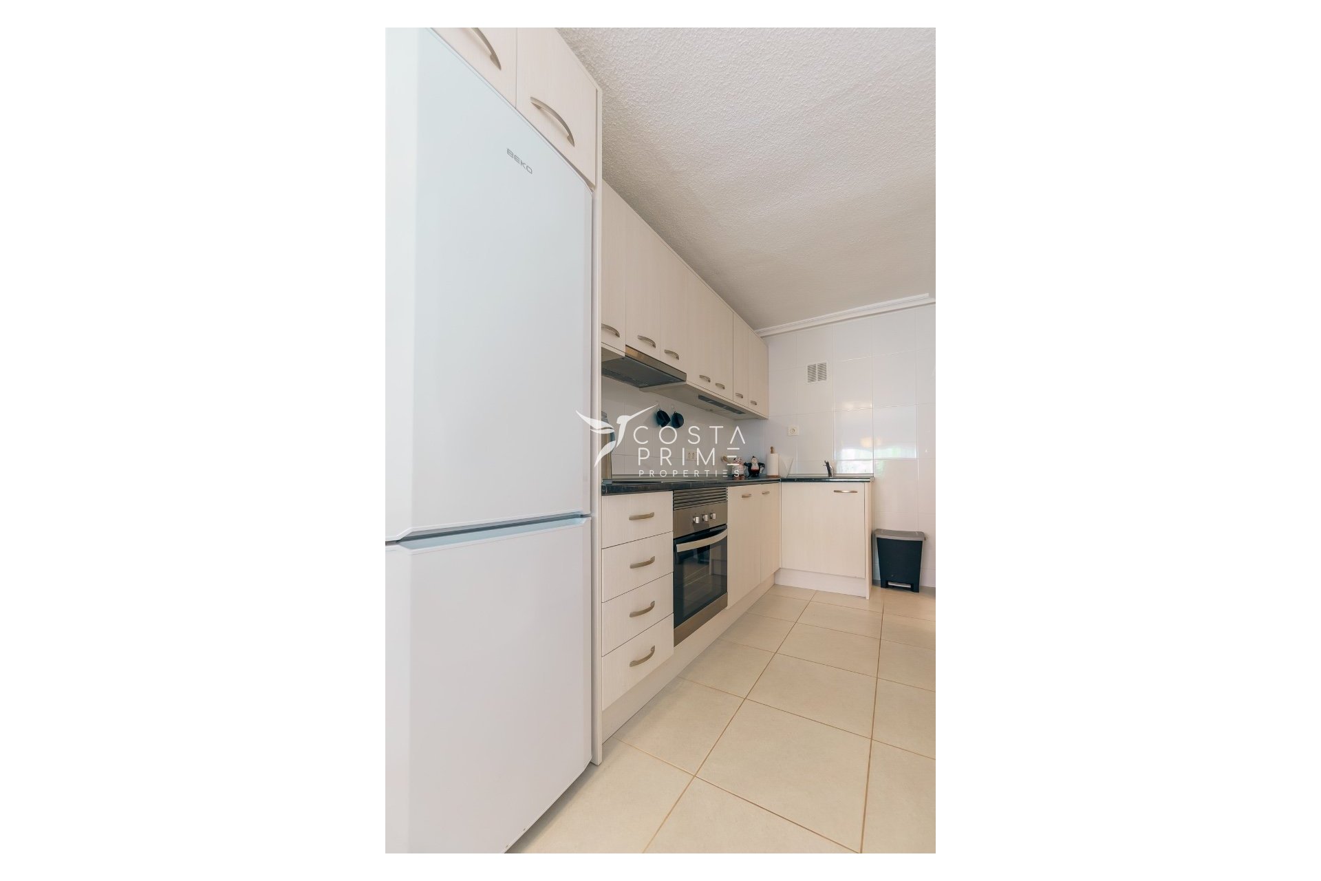 Resale - Villa  - Albir