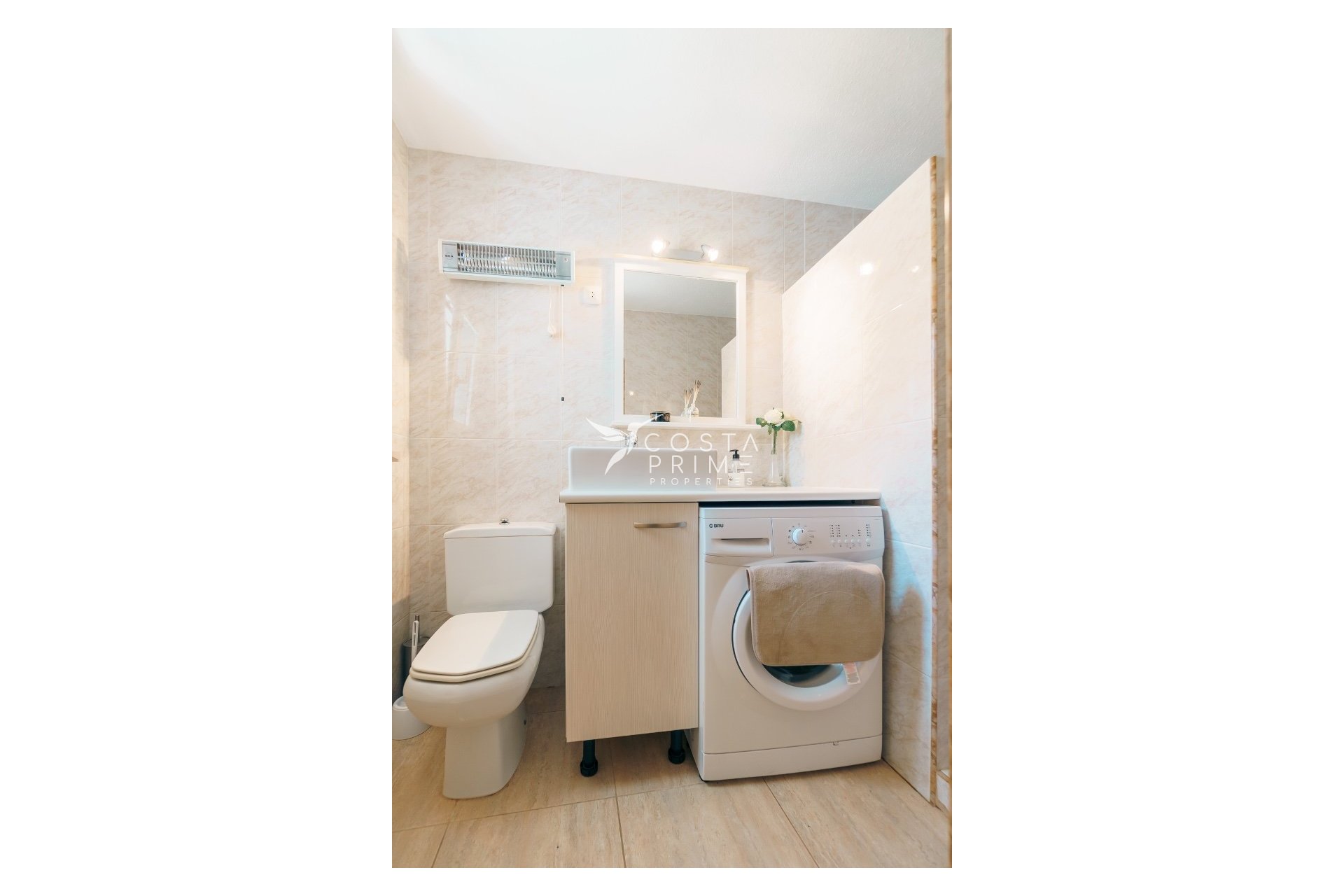 Resale - Villa  - Albir