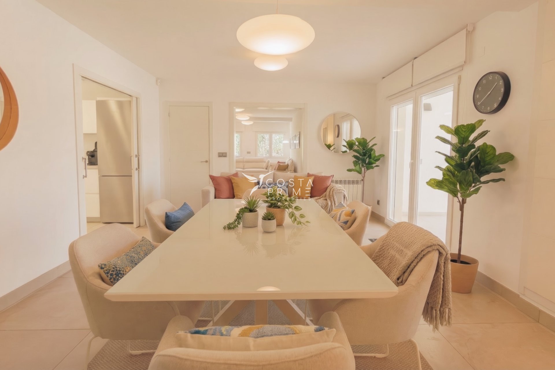 Resale - Villa  - Albir