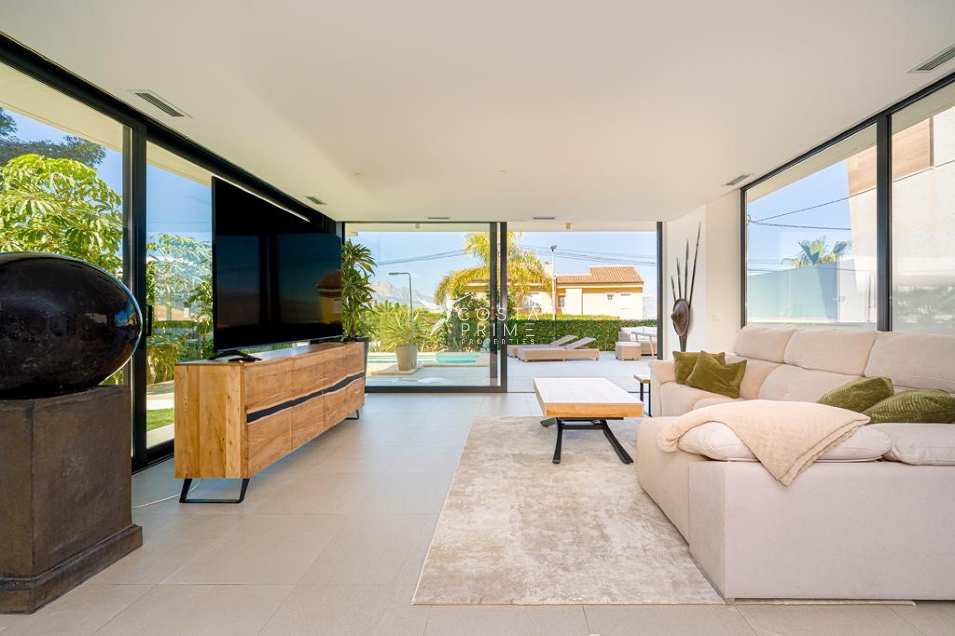 Resale - Villa  - Albir