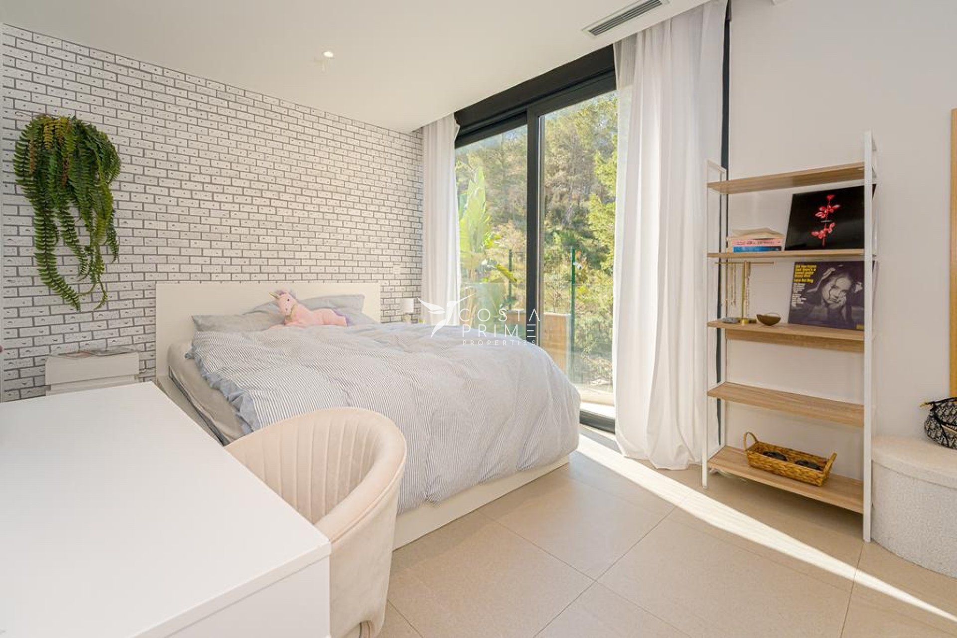 Resale - Villa  - Albir