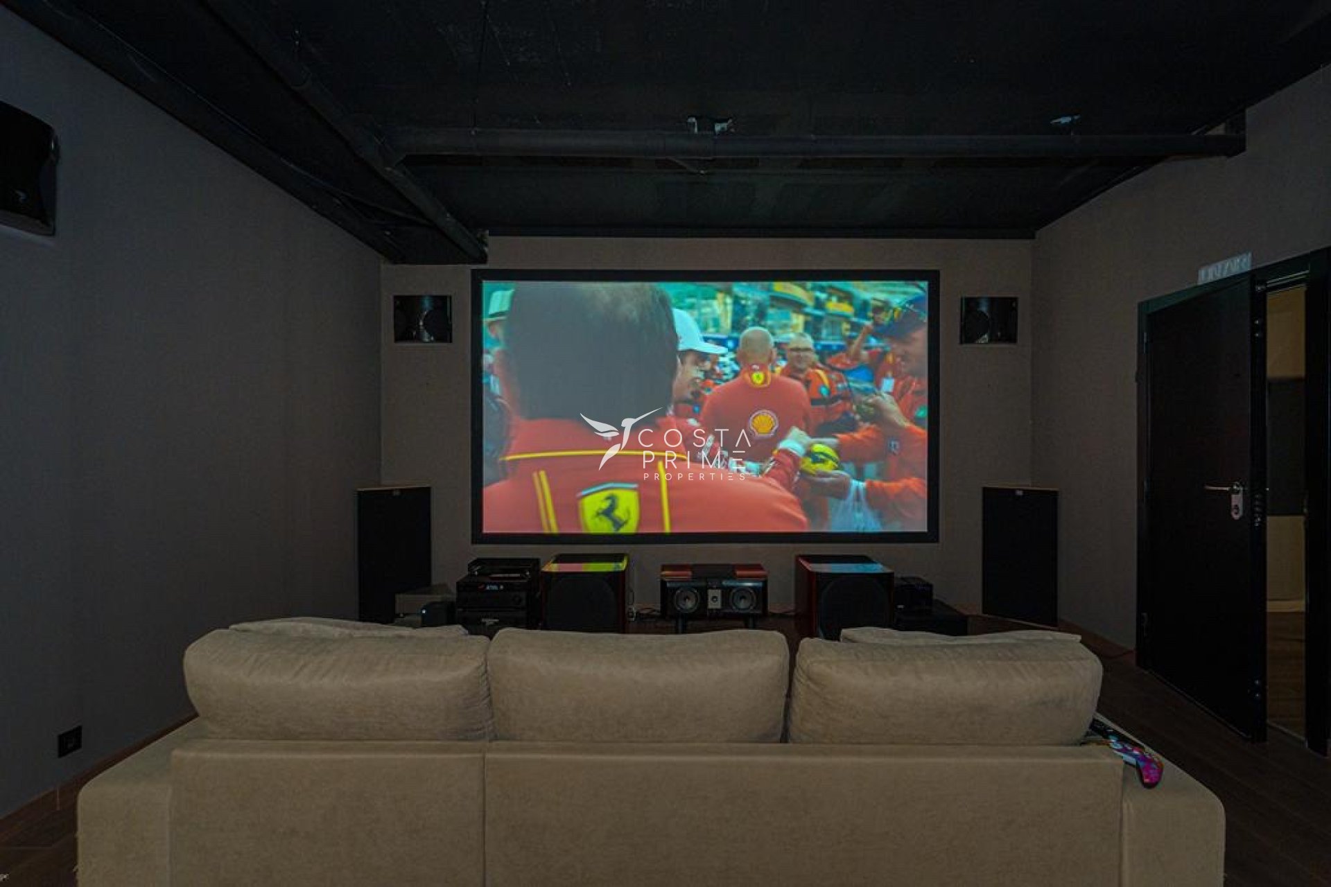 Resale - Villa  - Albir