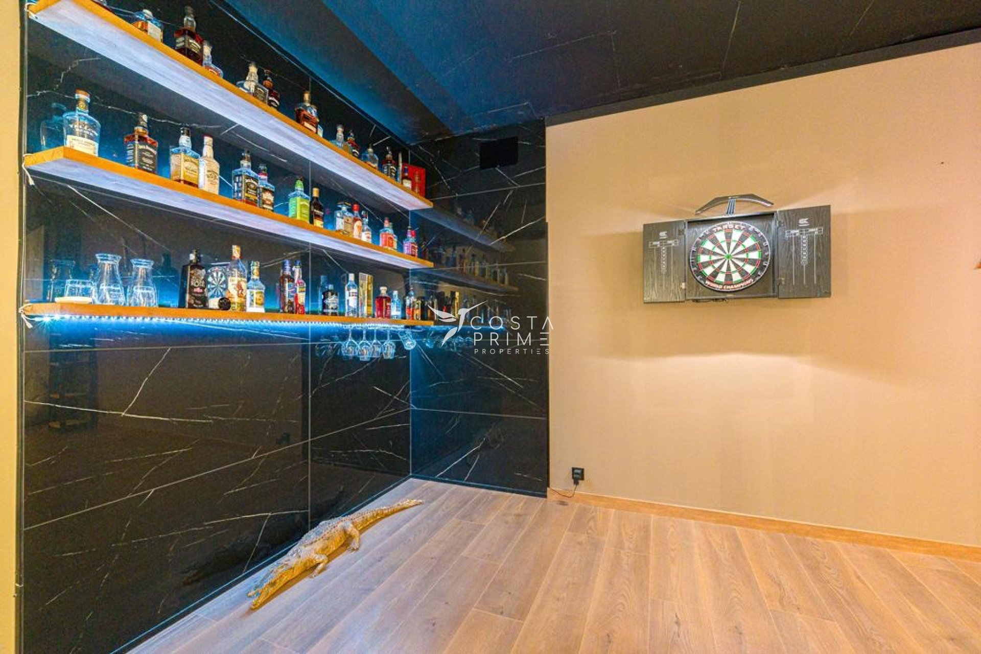 Resale - Villa  - Albir