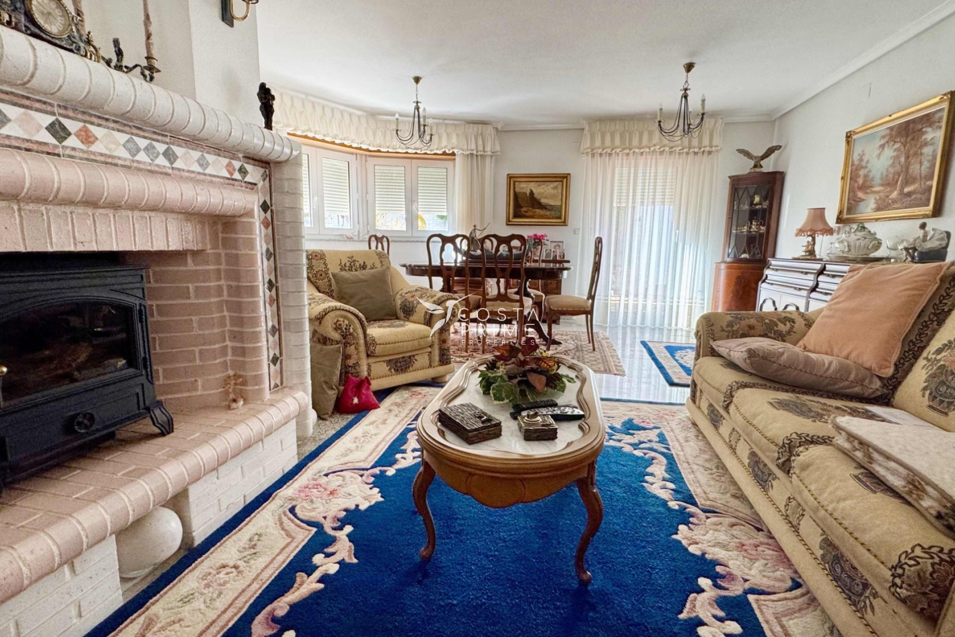 Resale - Villa  - Albir