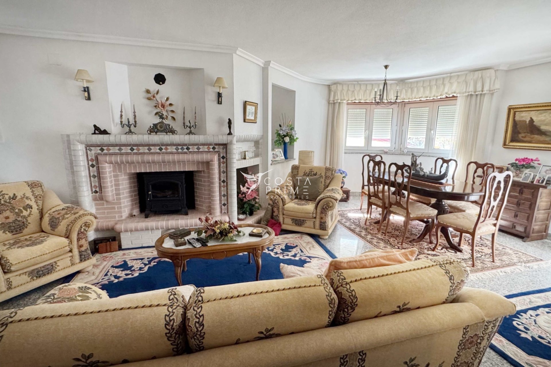 Resale - Villa  - Albir