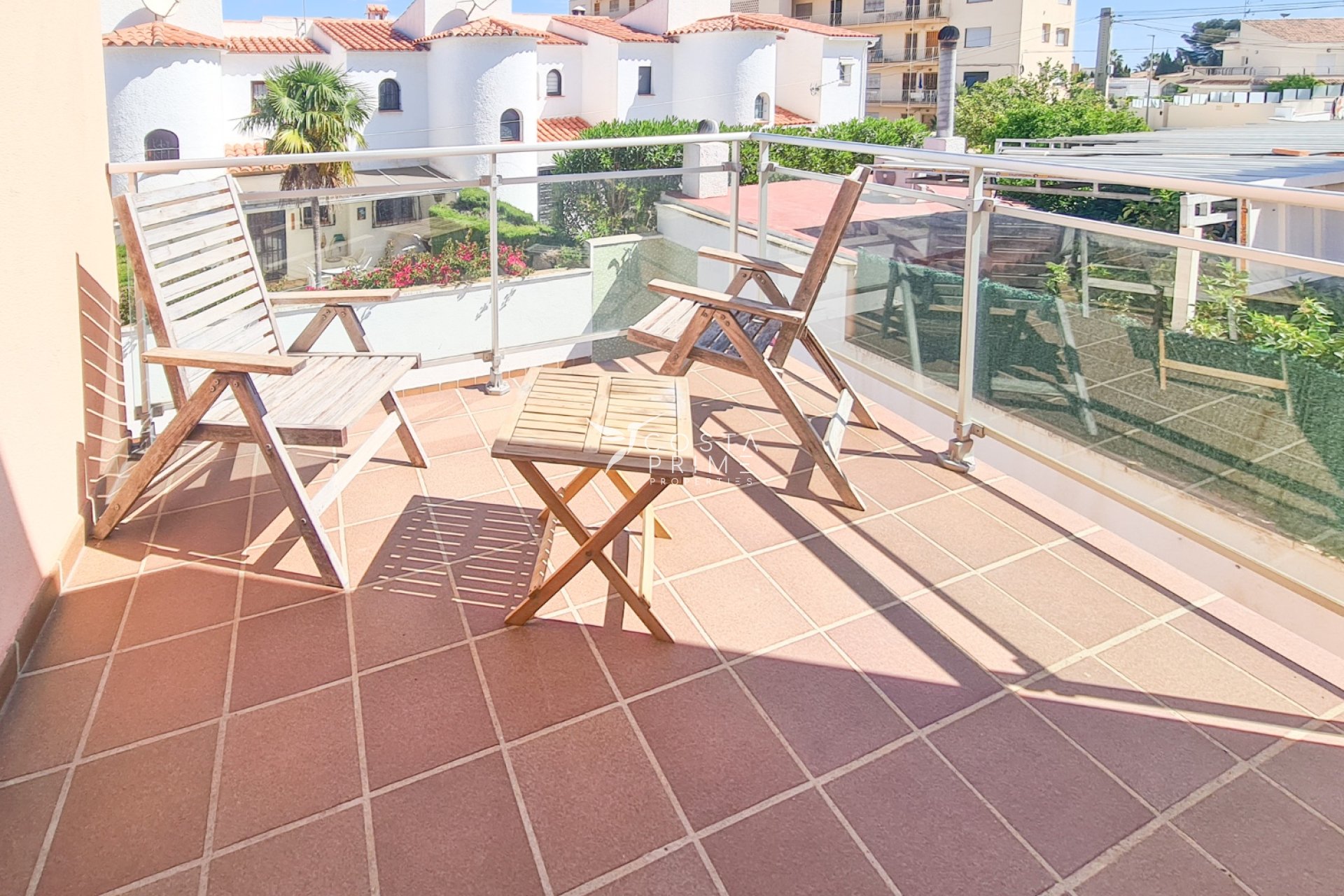 Resale - Villa  - Albir