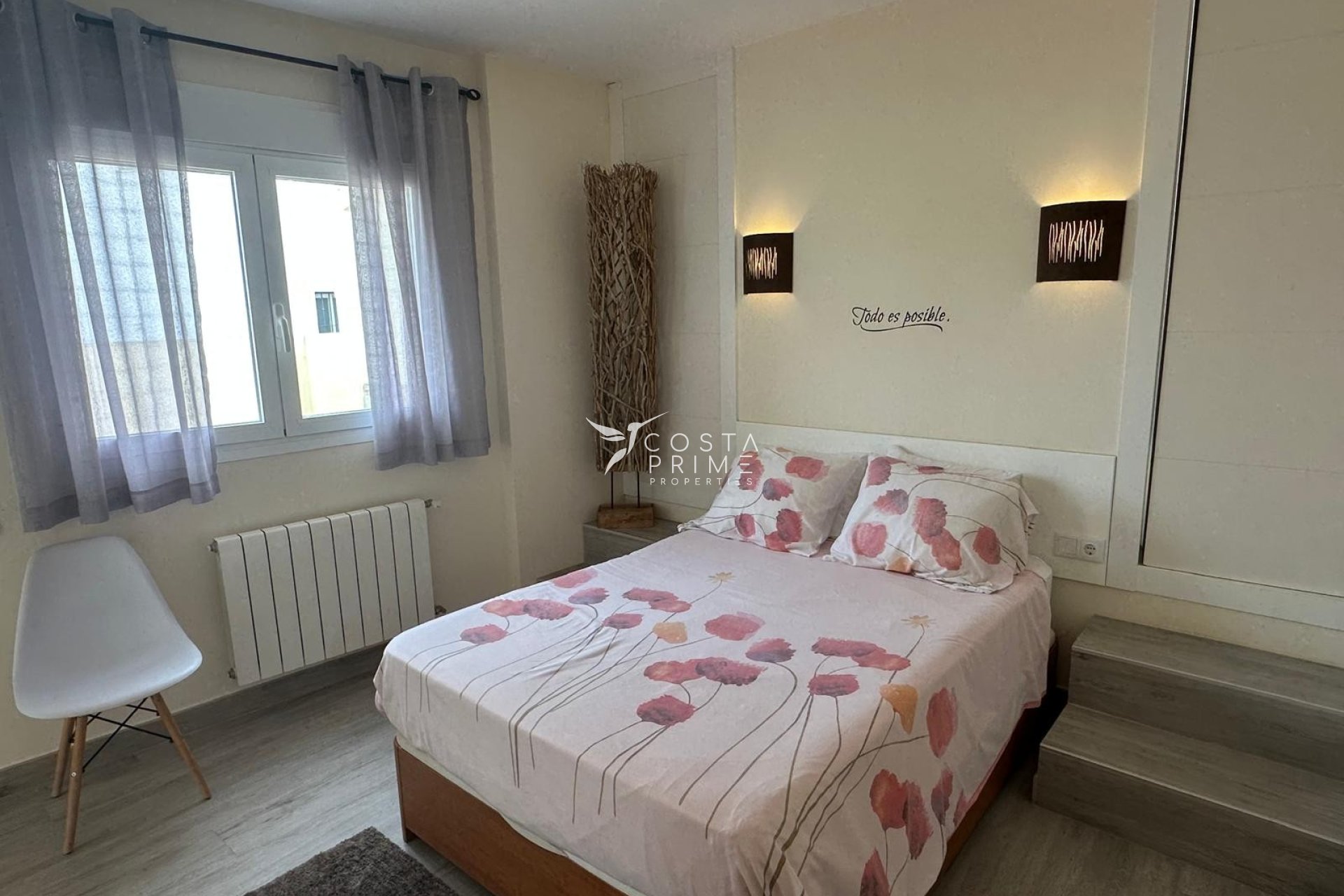 Resale - Villa  - Albir