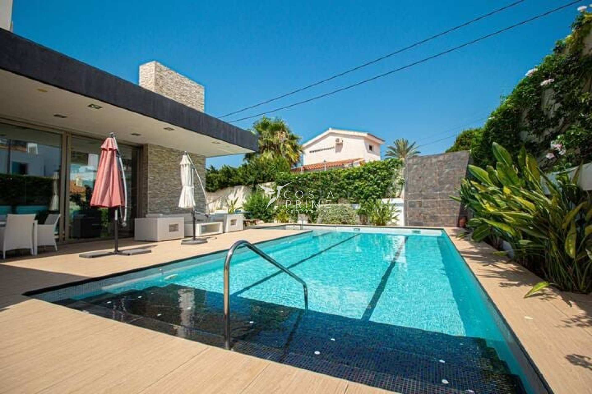 Resale - Villa  - Albir