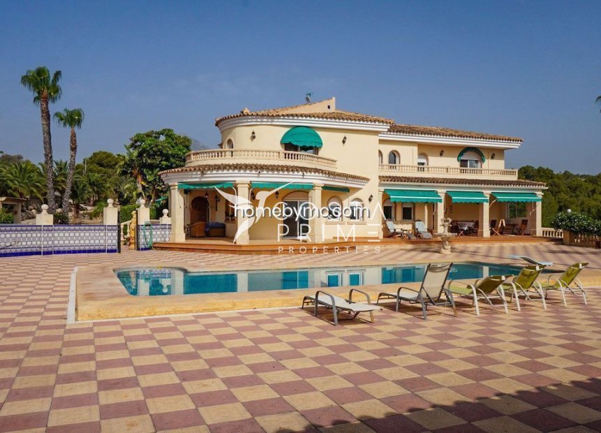 Resale - Villa  - Alfas del Pí