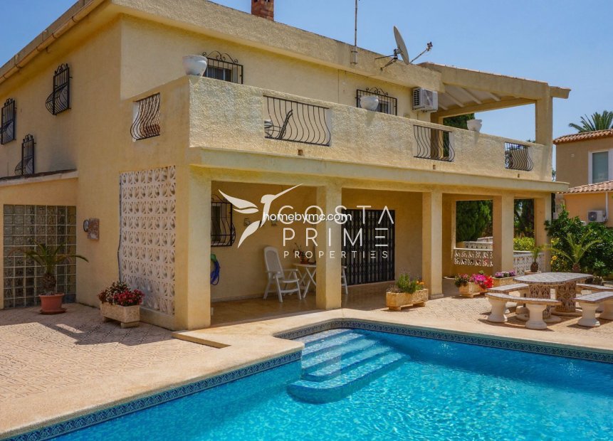 Resale - Villa  - Alfas del Pí