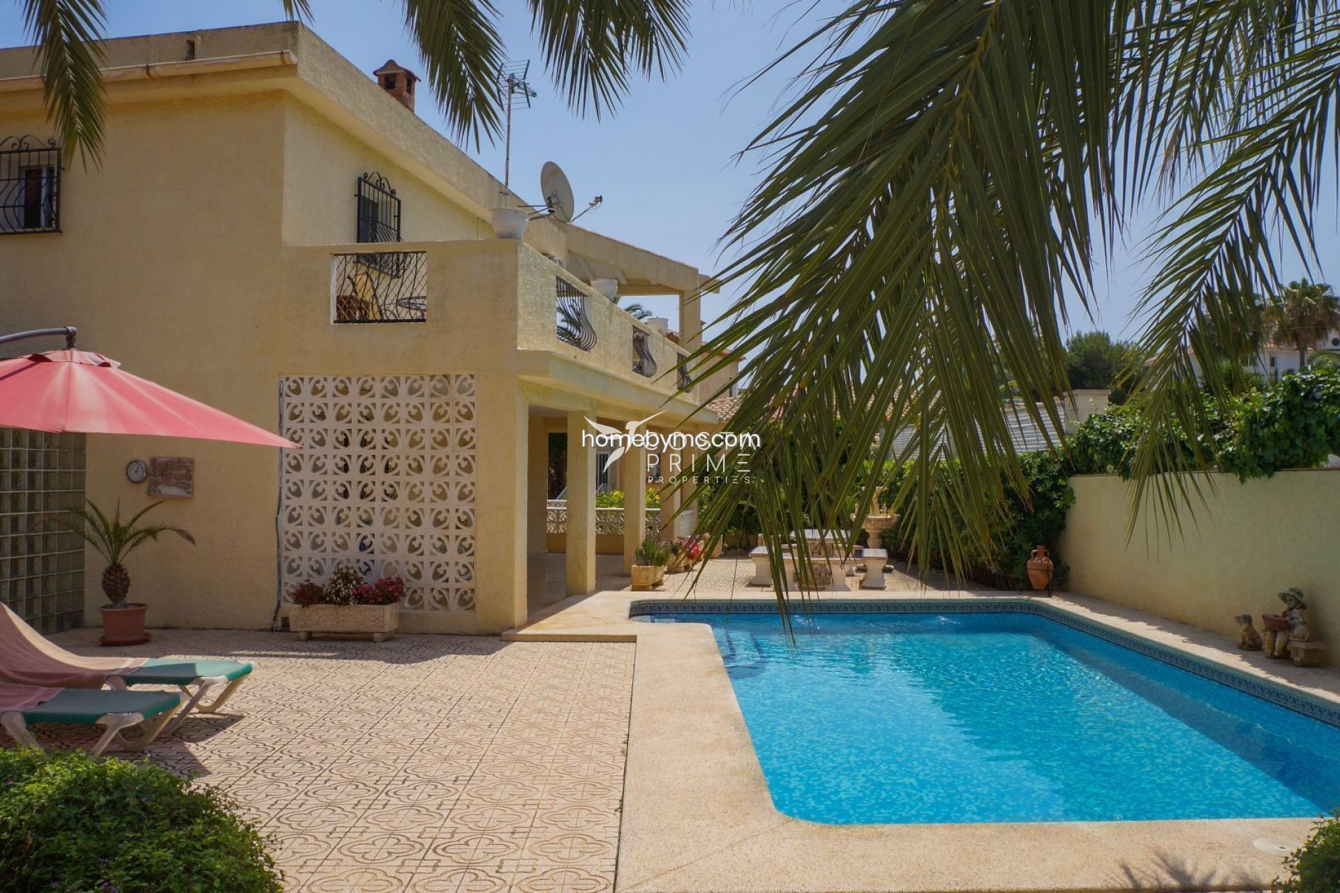 Resale - Villa  - Alfas del Pí