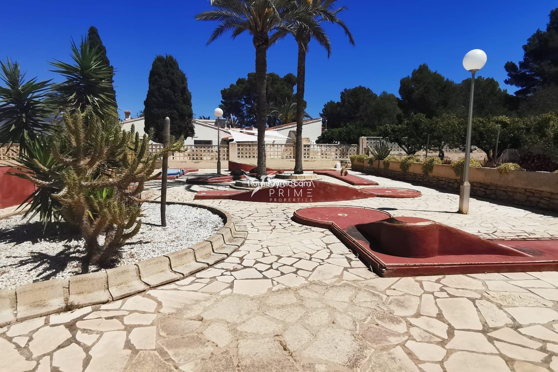 Resale - Villa  - Alfas del Pí