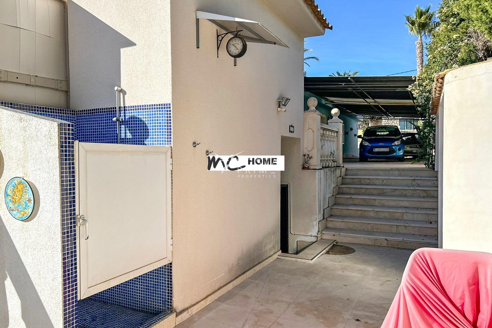 Resale - Villa  - Alfas del Pí