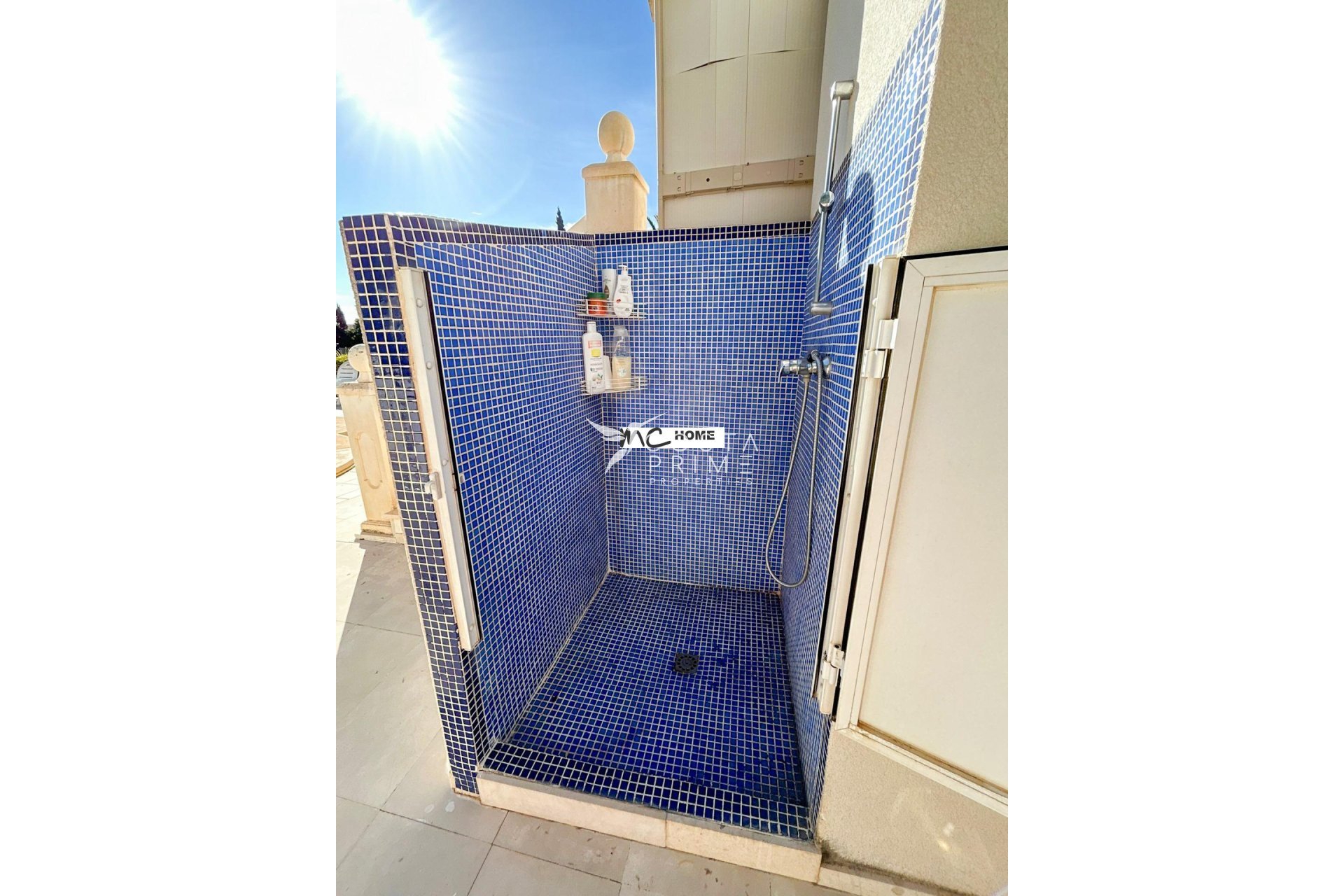 Resale - Villa  - Alfas del Pí