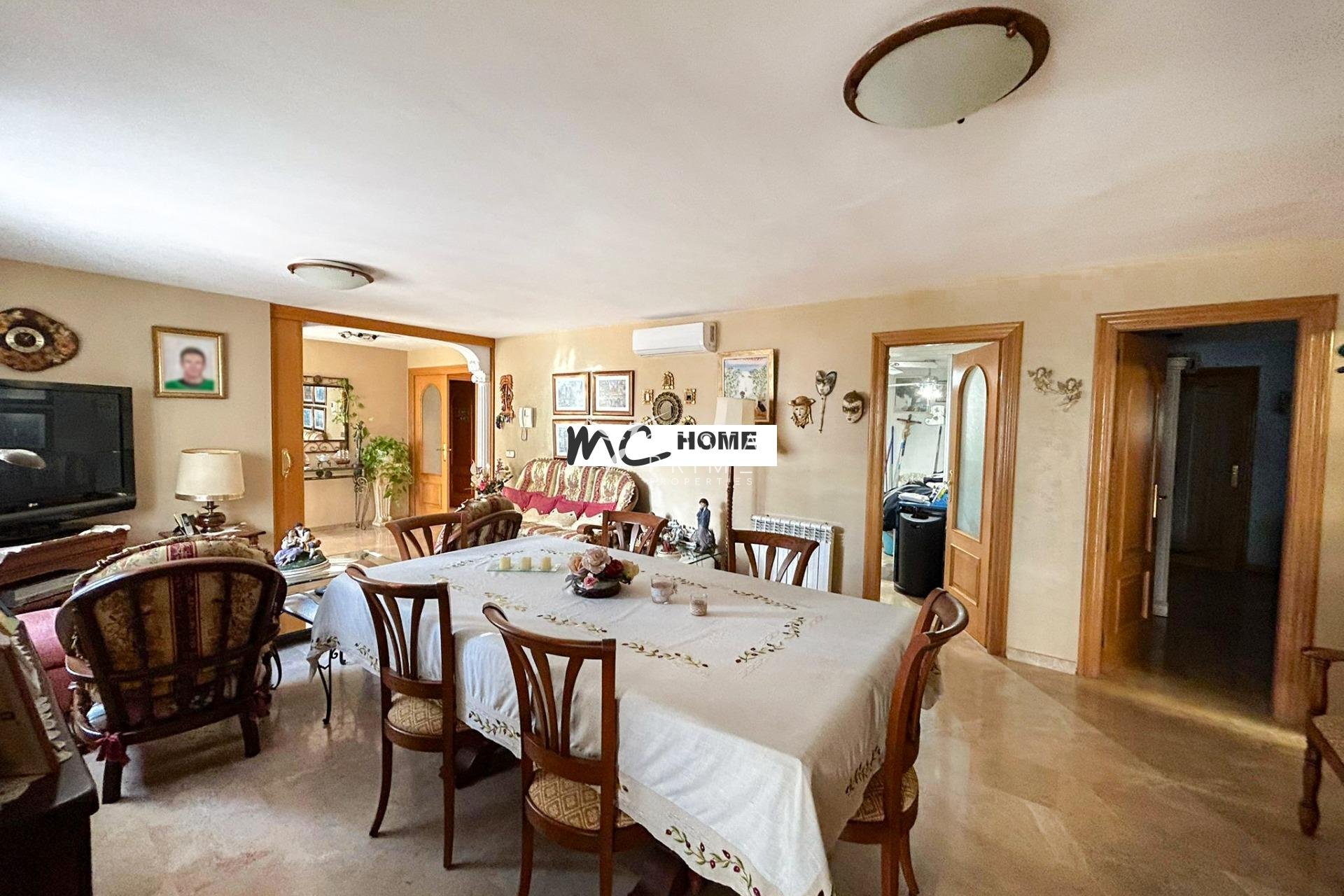 Resale - Villa  - Alfas del Pí