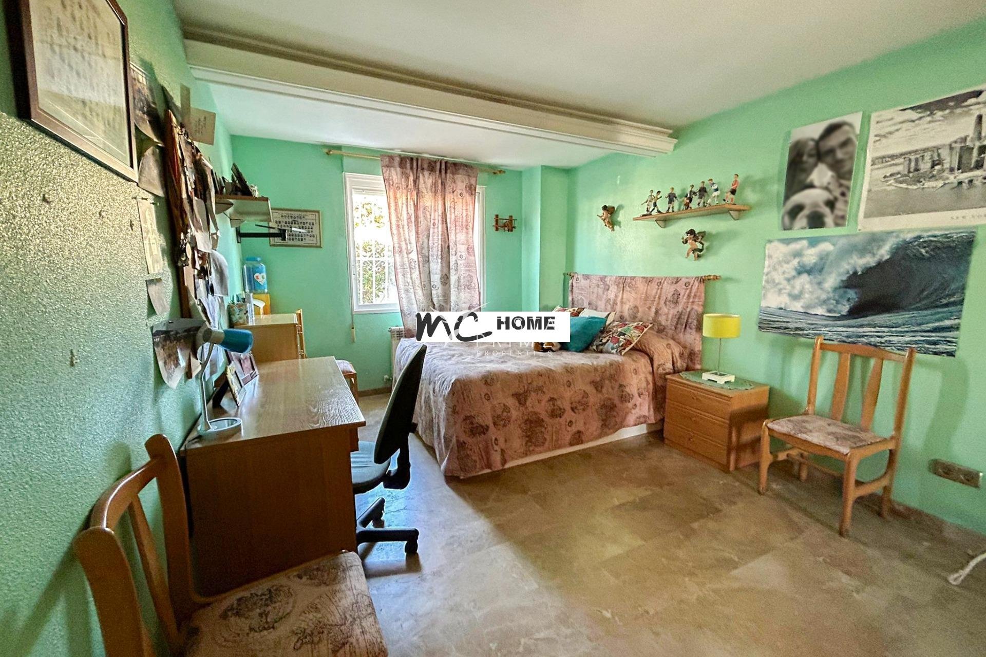 Resale - Villa  - Alfas del Pí