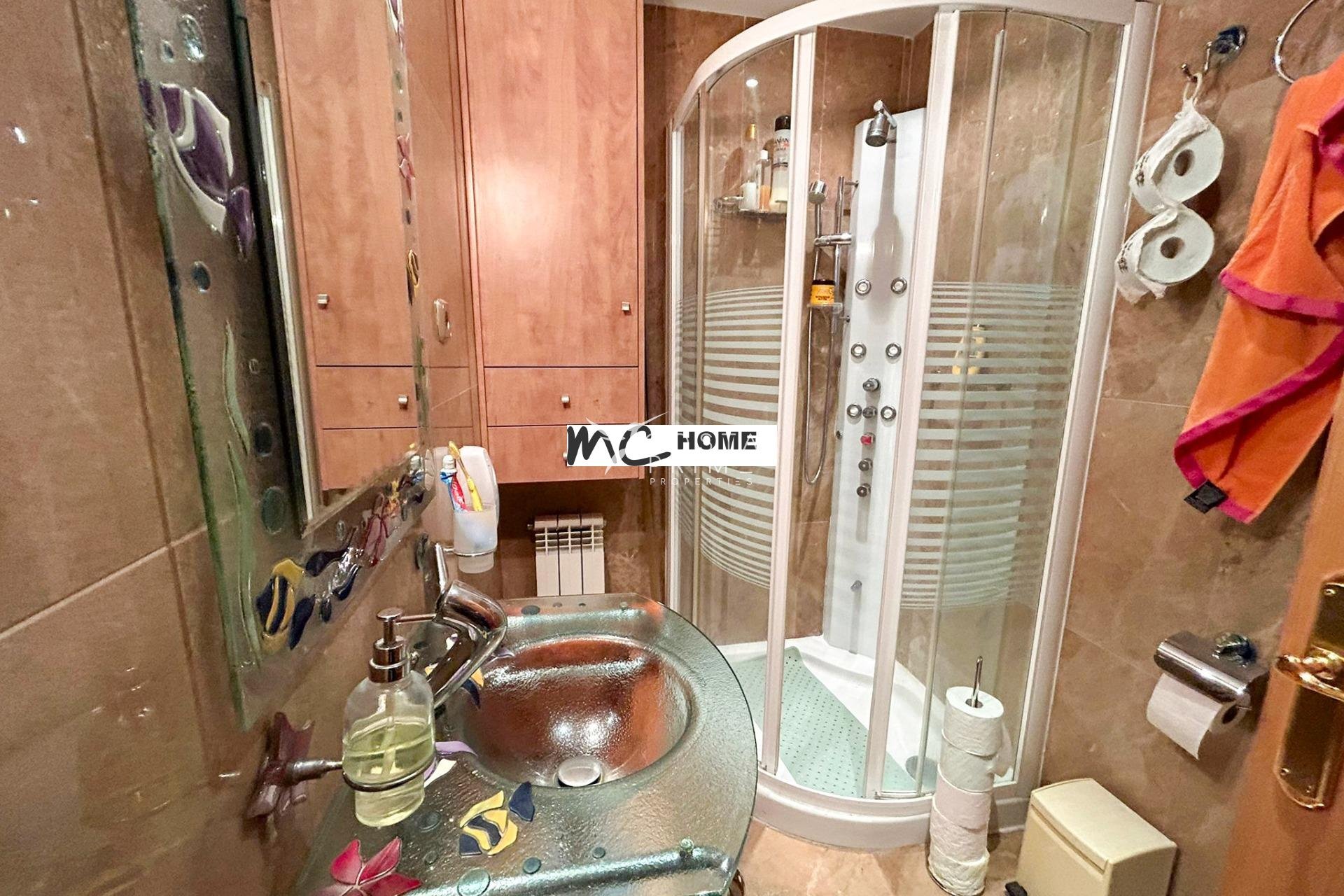 Resale - Villa  - Alfas del Pí