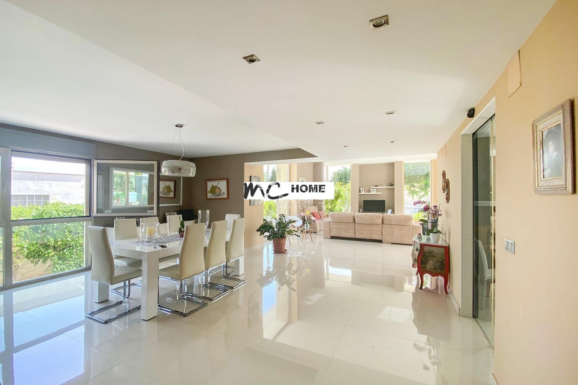 Resale - Villa  - Alfas del Pí