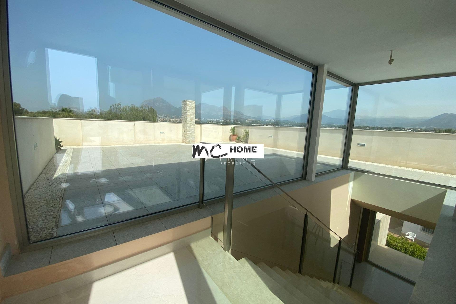 Resale - Villa  - Alfas del Pí