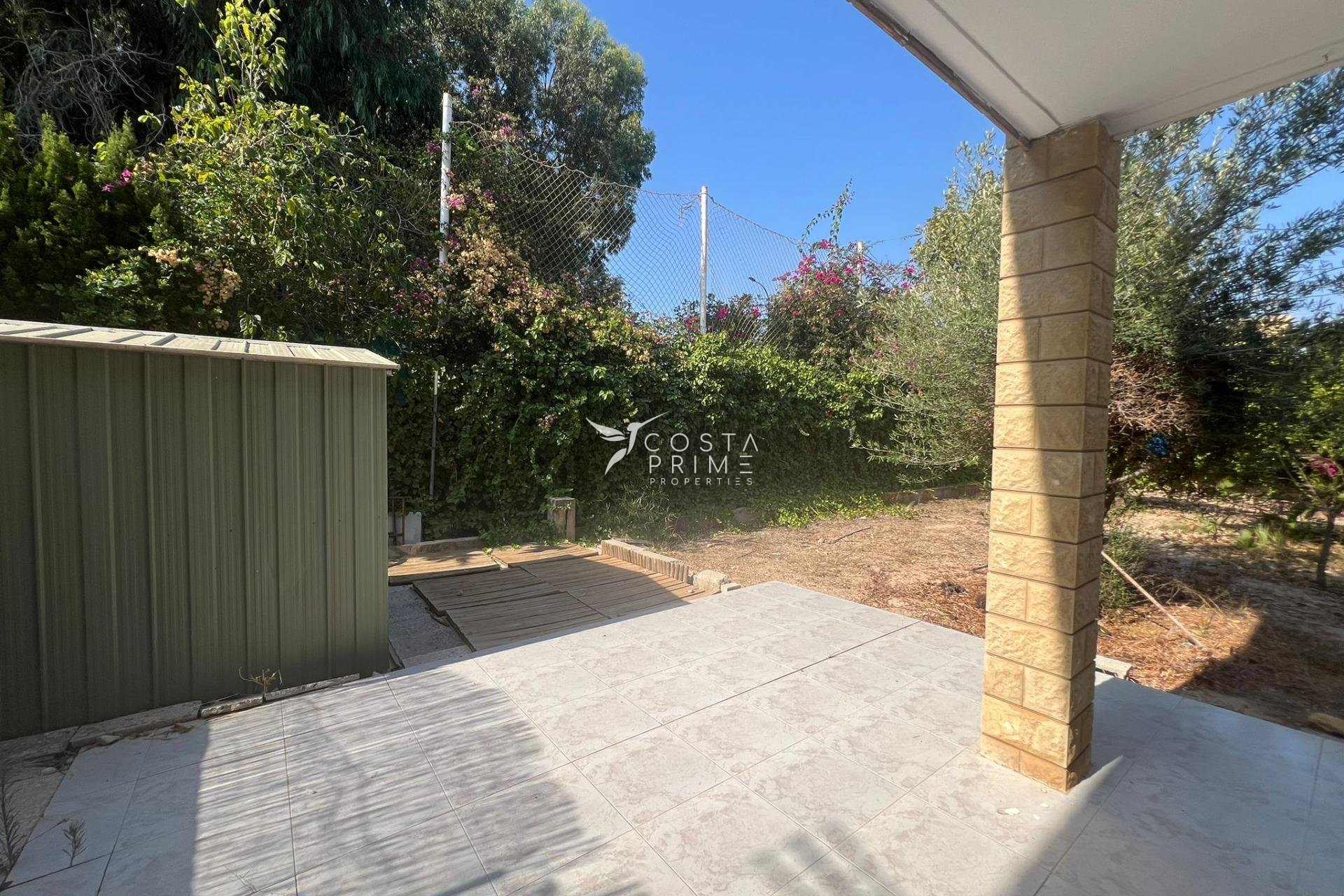 Resale - Villa  - Alfas del Pí