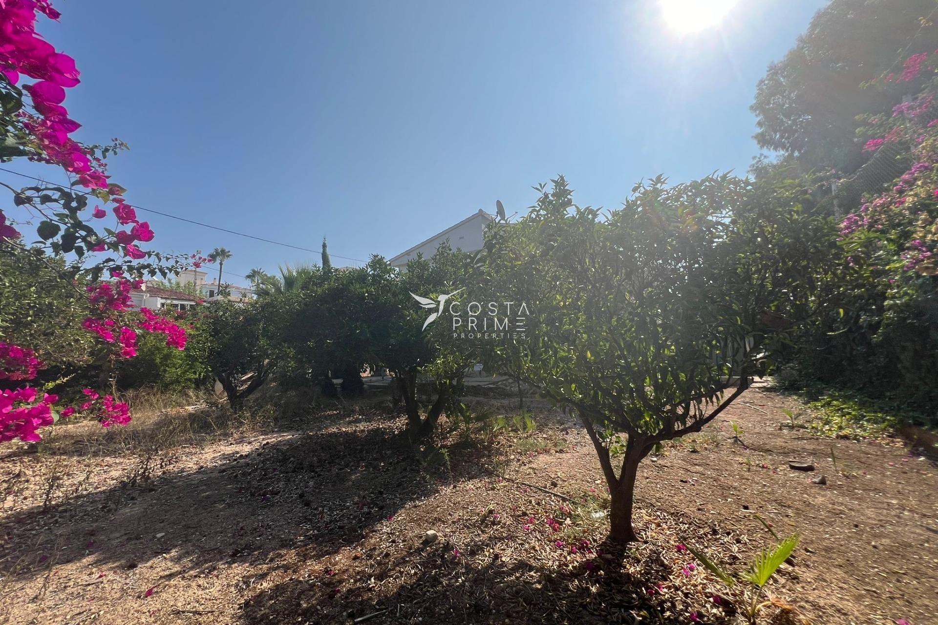 Resale - Villa  - Alfas del Pí