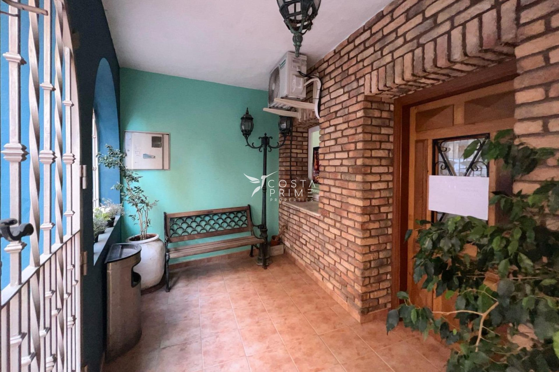 Resale - Villa  - Alfas del Pí