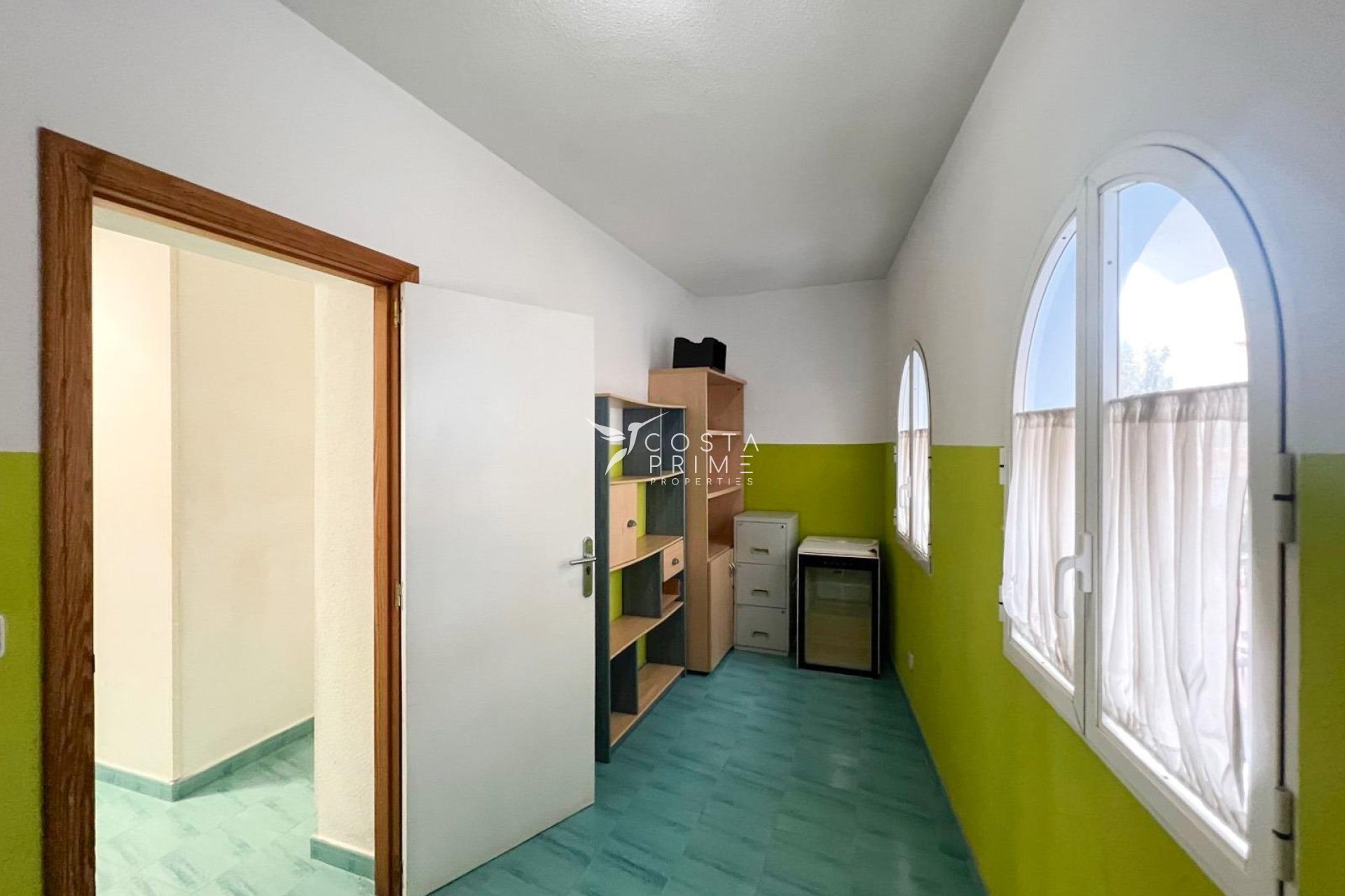 Resale - Villa  - Alfas del Pí