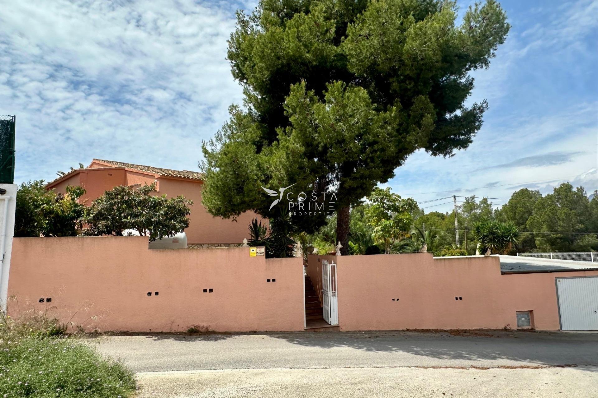 Resale - Villa  - Alfas del Pí