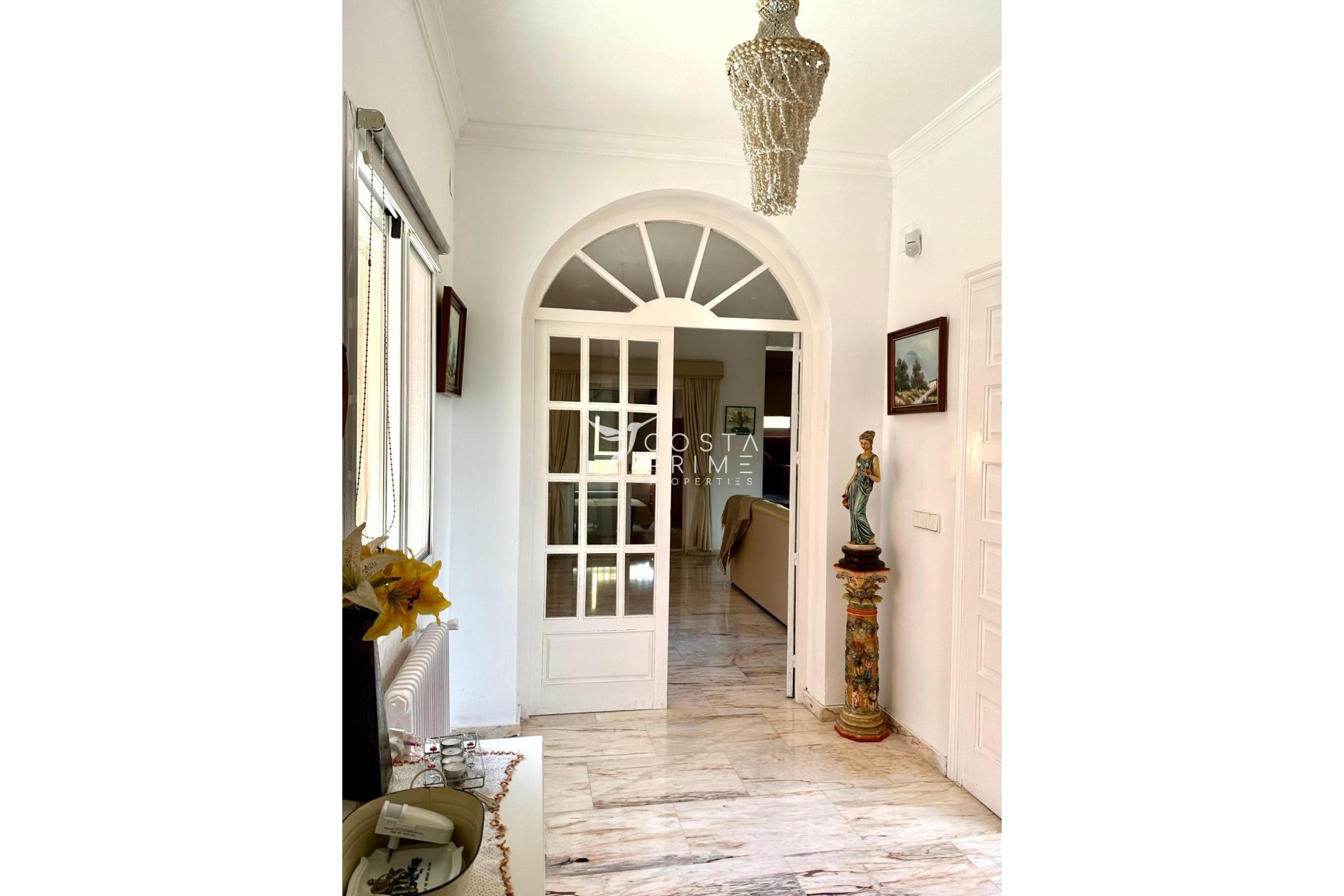 Resale - Villa  - Alfas del Pí