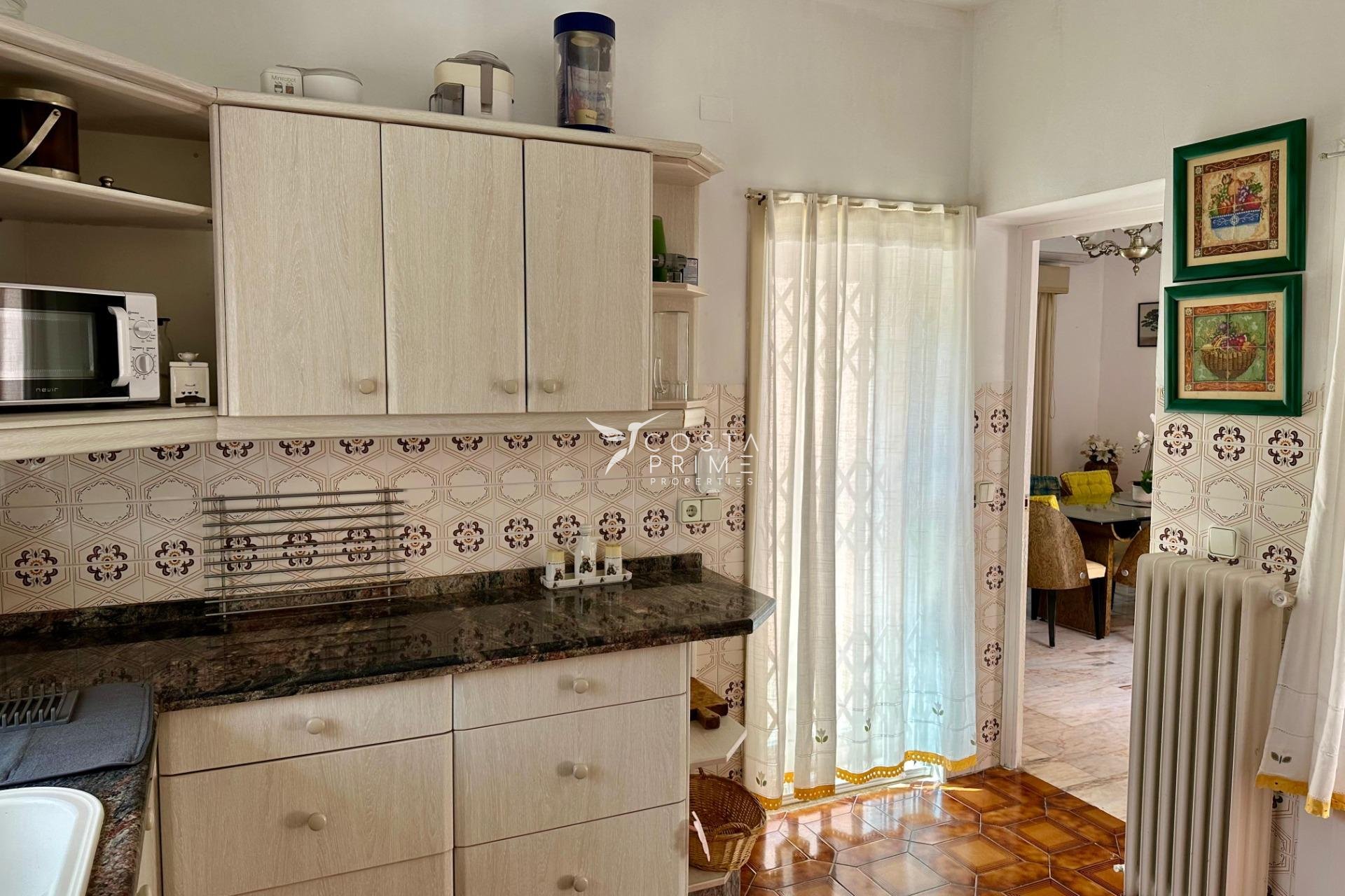 Resale - Villa  - Alfas del Pí